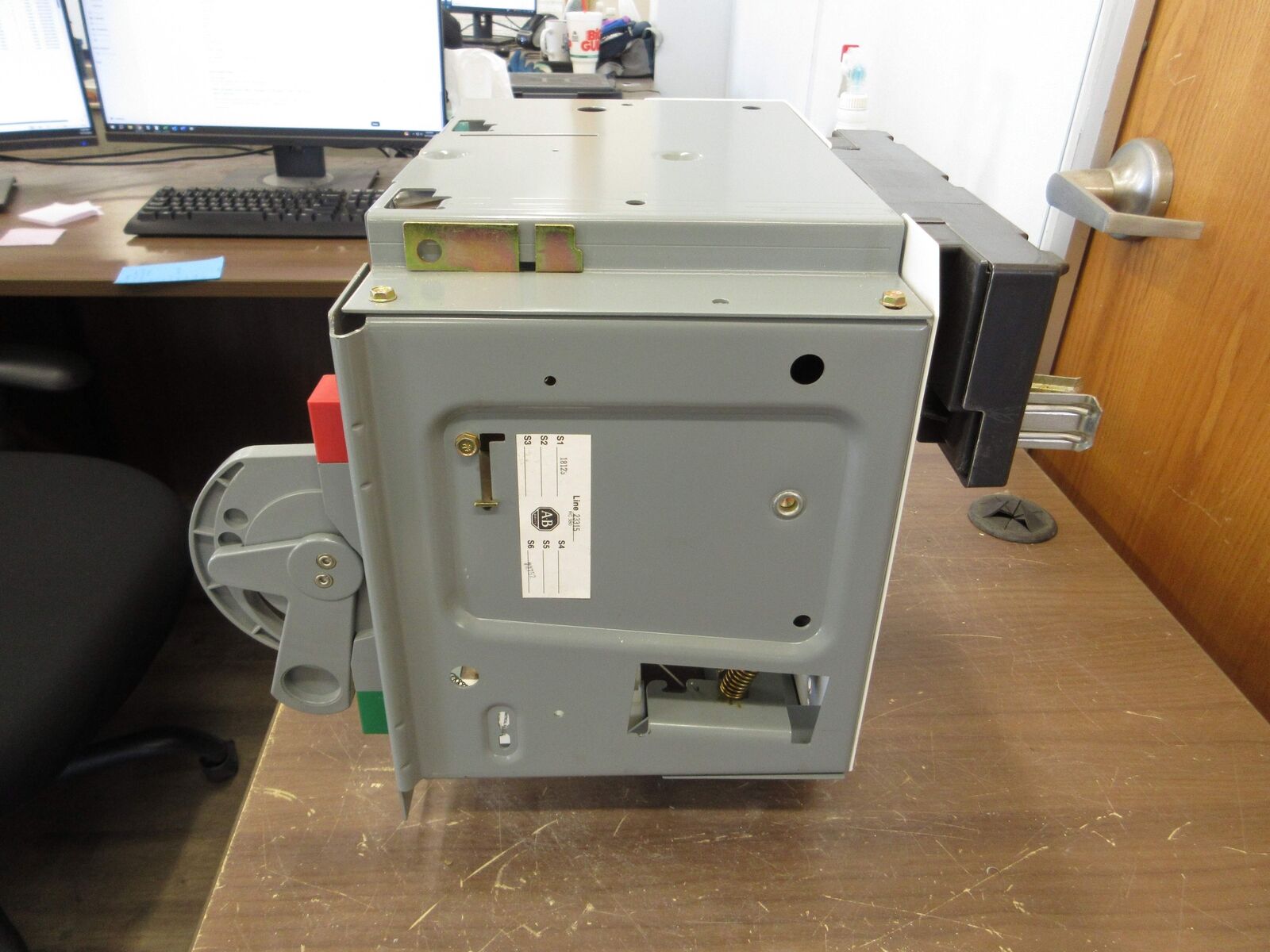 Allen-Bradley Size 1 MCC Bucket 2112B-BAB-3-6S-24R-41-90 Q 480V 3Ph 60Hz Used