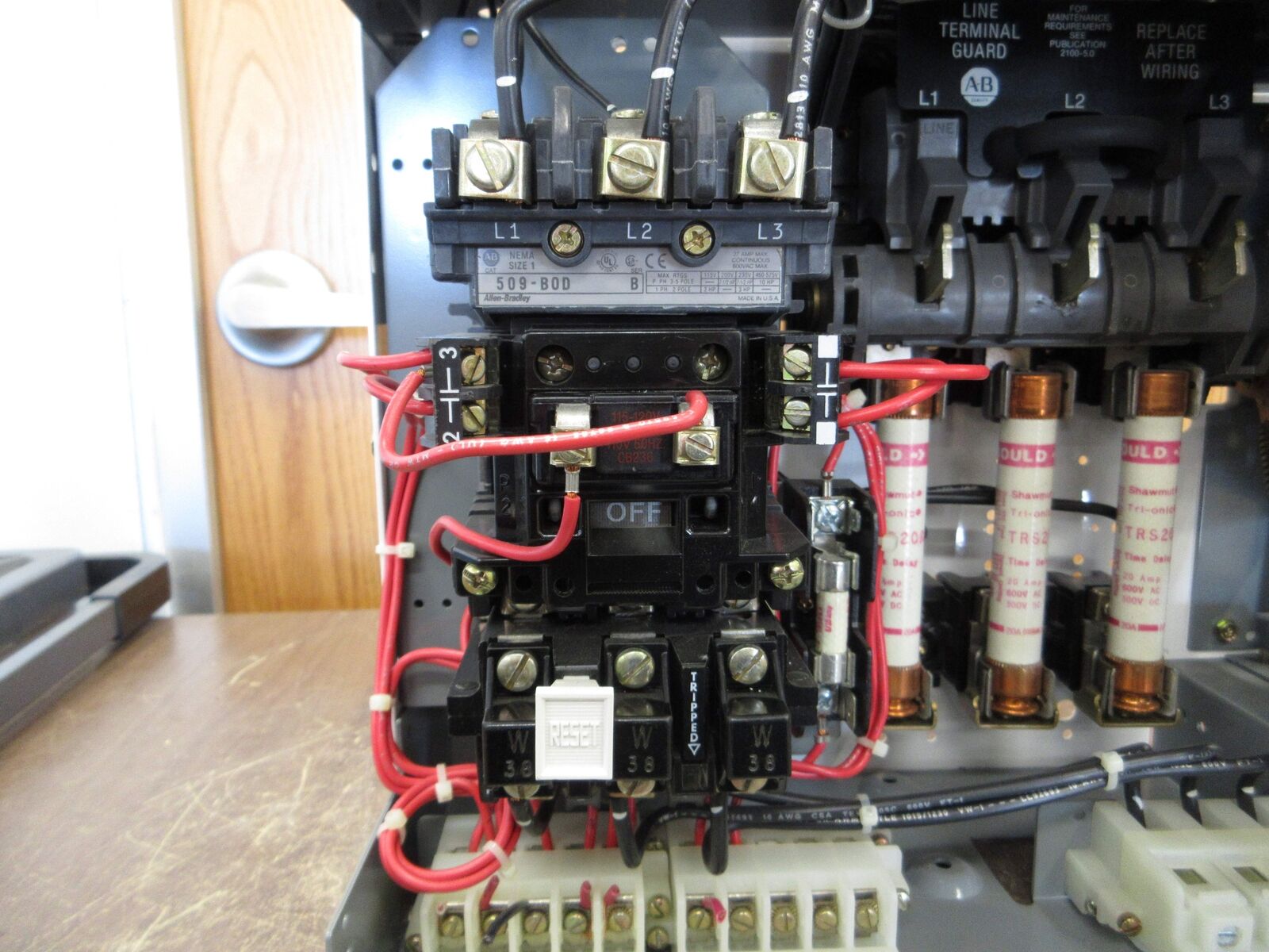 Allen-Bradley Size 1 MCC Bucket 2112B-BAB-3-6S-24R-41-90 Q 480V 3Ph 60Hz Used