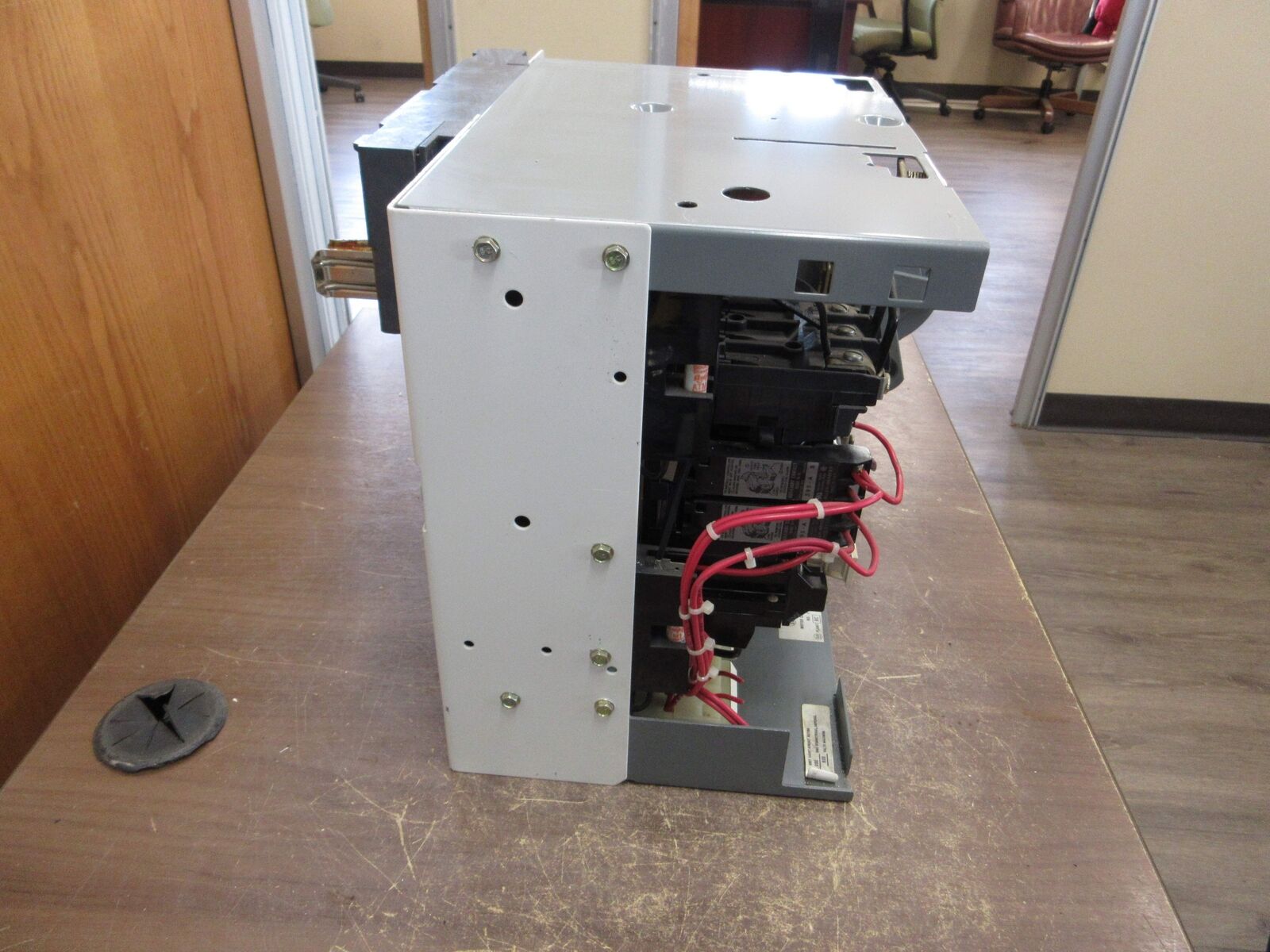 Allen-Bradley Size 1 MCC Bucket 2112B-BDB-4R-6P-24R-9000 480V 3Ph 60Hz 120V Coil