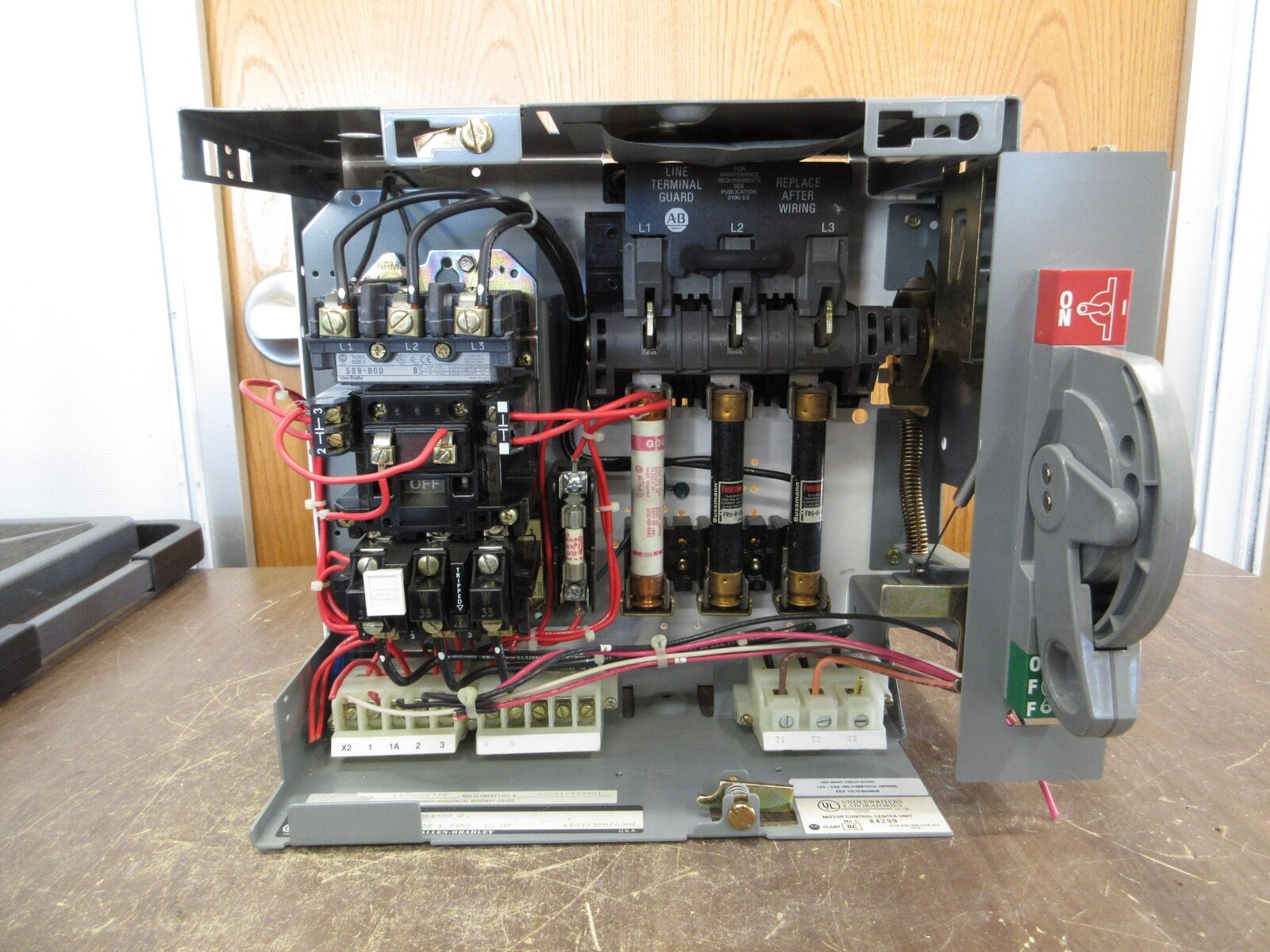 Allen-Bradley Size 1 MCC Bucket 2112B-BAB-3-6S-24R-41-90 0 480V 3Ph 60Hz Used