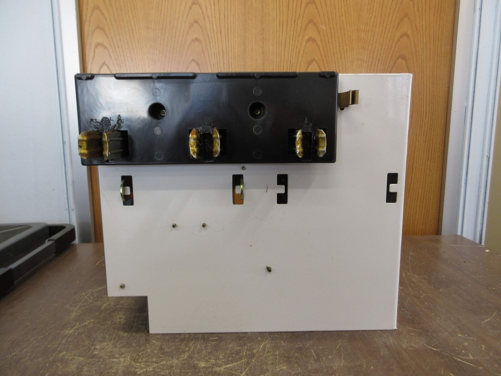 Allen-Bradley Size 1 MCC Bucket YUGWQY923/1AK 480V 3Ph 60Hz 120V Coil w/ Door