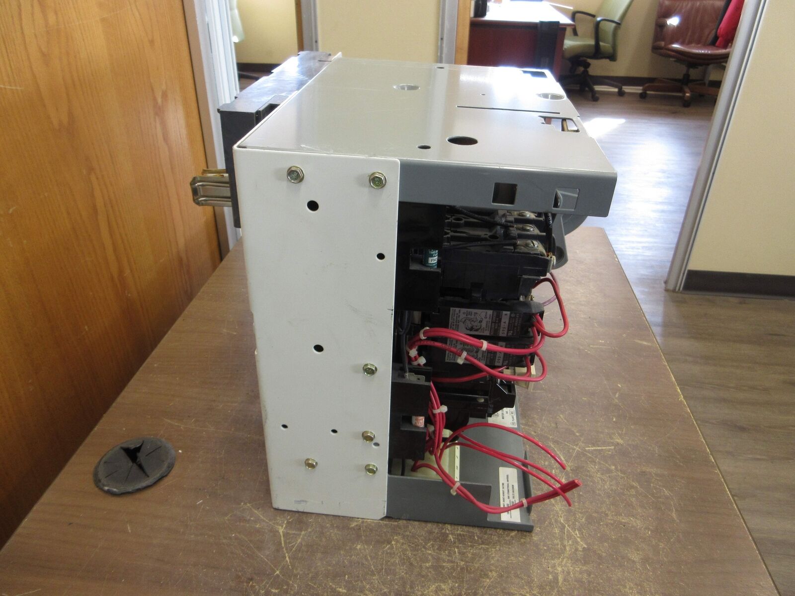 Allen-Bradley Size 1 MCC Bucket 2112B-BDB-4R-6P-24R-9000 480V 3Ph 60Hz 120V Coil