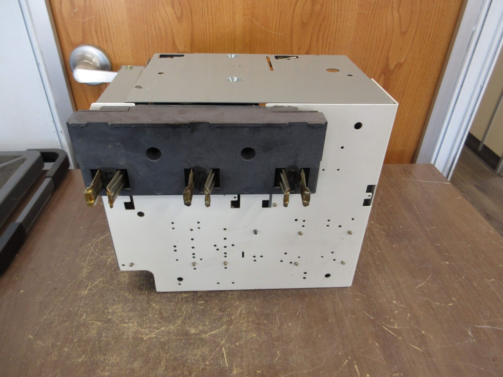 Allen-Bradley Size 1 MCC Bucket 2112B-BDB-4R-6P-24R-9000 480V 3Ph 60Hz 120V Coil