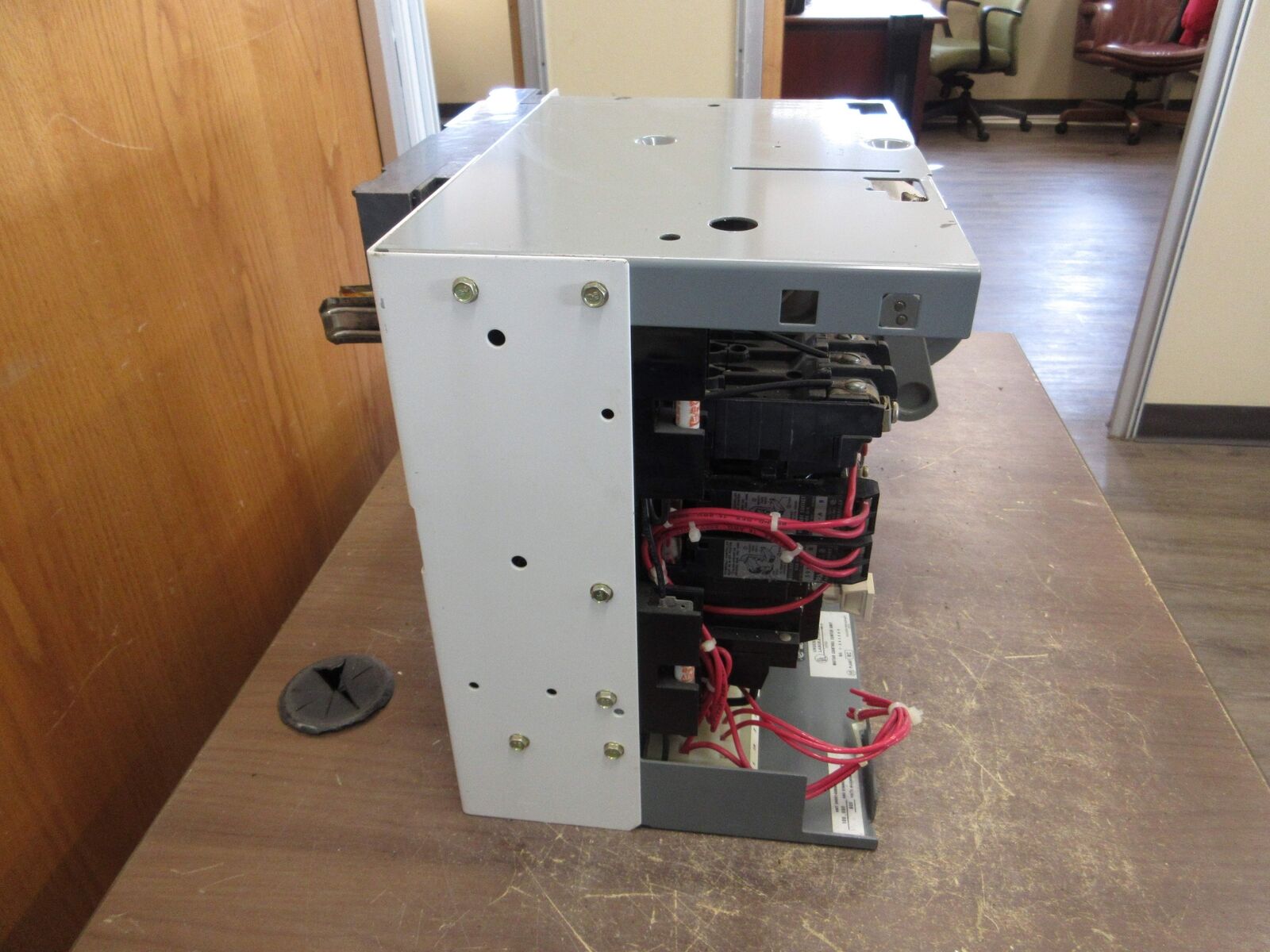 Allen-Bradley Size 1 MCC Bucket 2112B-BDB-4R-6P-24R-9000 480V 3Ph 60Hz 120V Coil