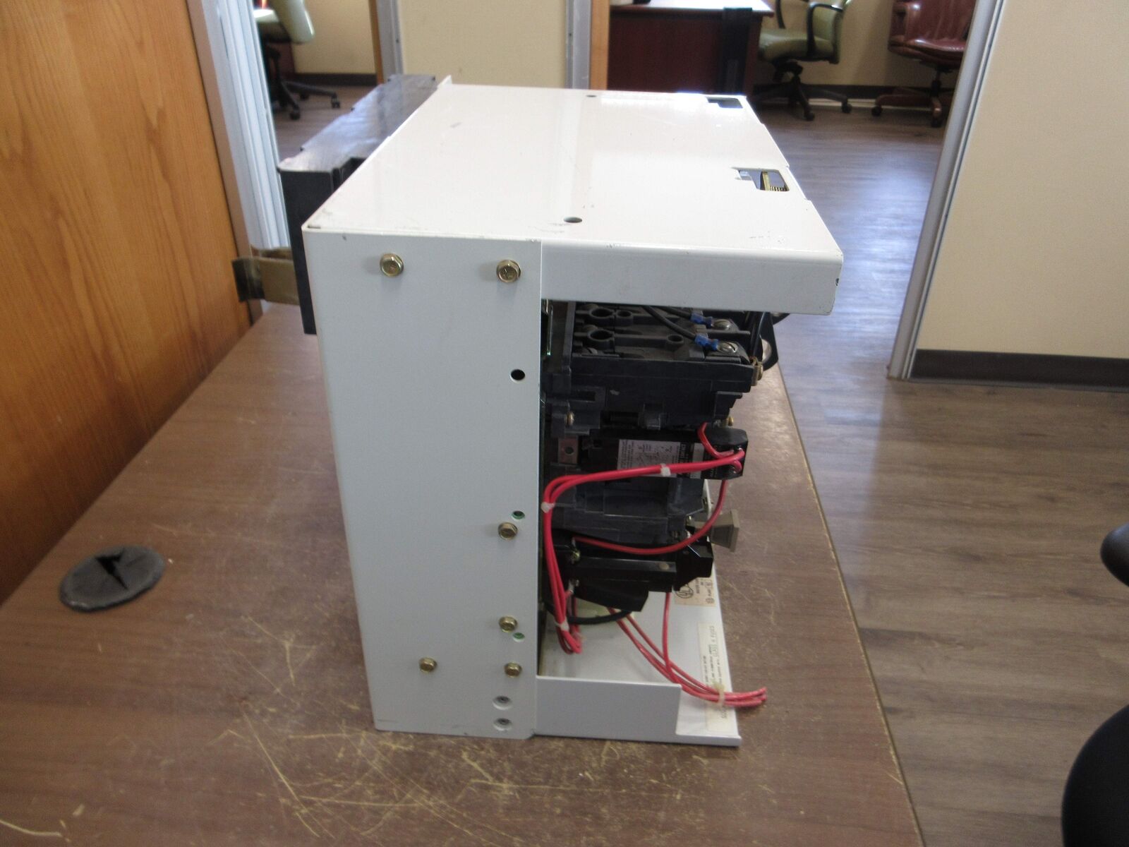 Allen-Bradley Size 1 MCC Bucket 2112B-BDB-3-4R-6-24SP 480V 3Ph 60Hz 120V Coil
