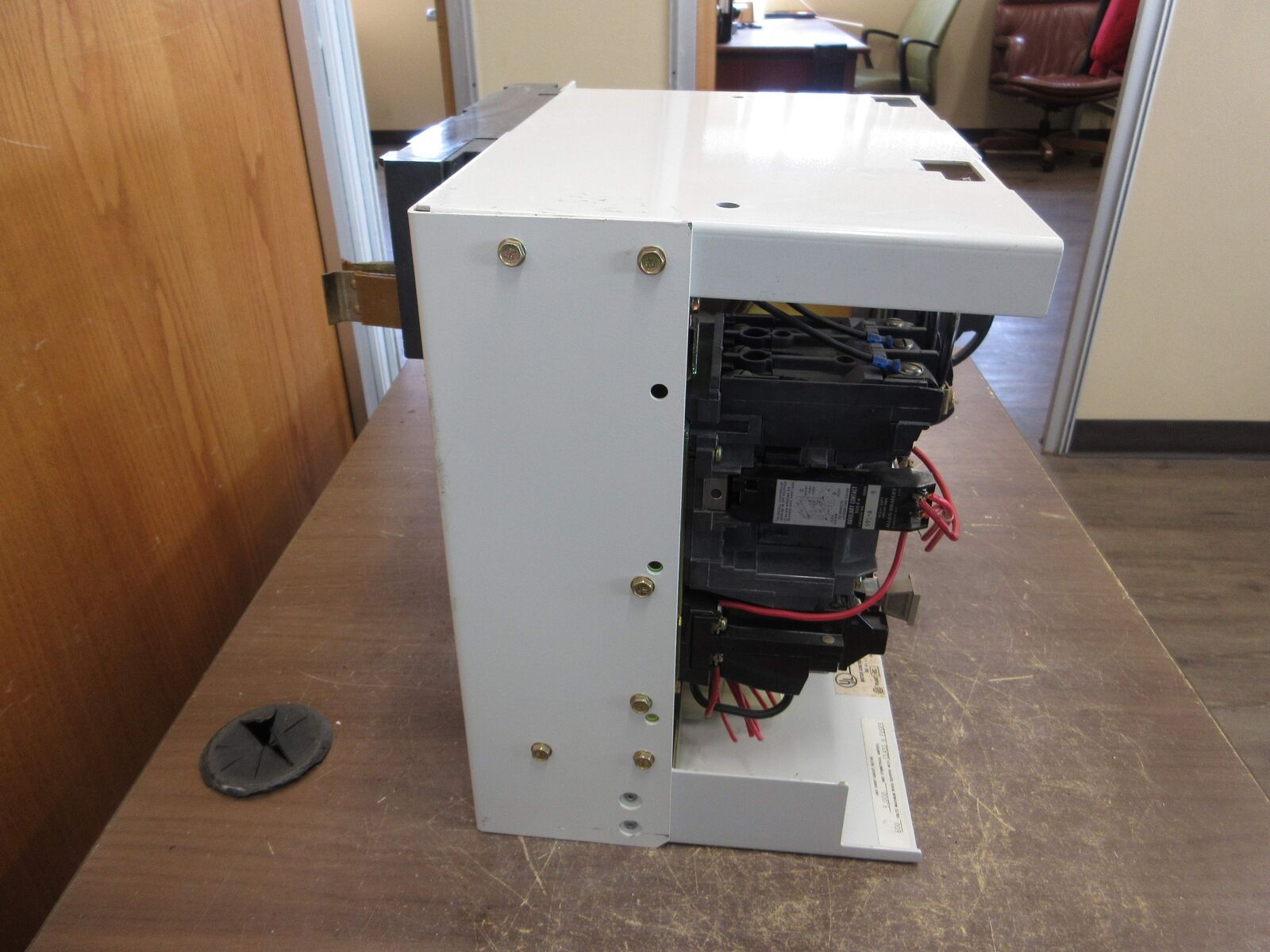 Allen-Bradley Size 1 MCC Bucket 2112B-BDB-3-4R-6-24SP 480V 3Ph 60Hz 120V Coil