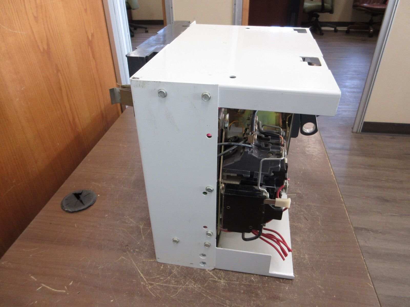 Allen-Bradley Size 1 MCC Bucket 2112B-BAB-3-4R-6-24R 480V 3Ph 60Hz 120V Coil