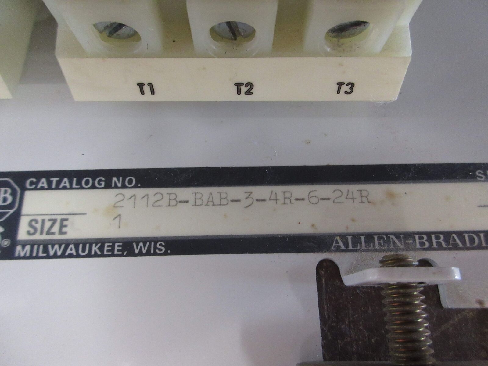 Allen-Bradley Size 1 MCC Bucket 2112B-BAB-3-4R-6-24R 480V 3Ph 60Hz 120V Coil