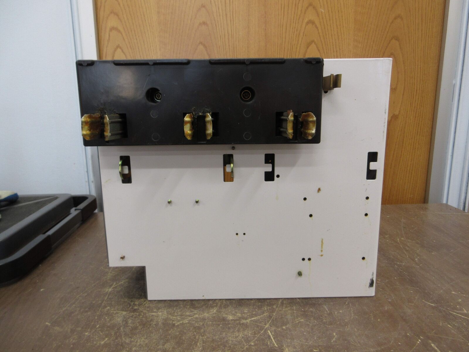 Allen-Bradley Size 1 MCC Bucket YUGWQY923/1AR 480V 3Ph 60Hz 120V Coil