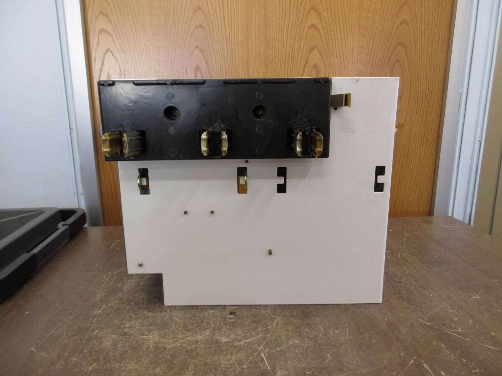 Allen-Bradley Size 1 MCC Bucket YUGWQY923/1AS 480V 3Ph 60Hz 120V Coil w/ Door