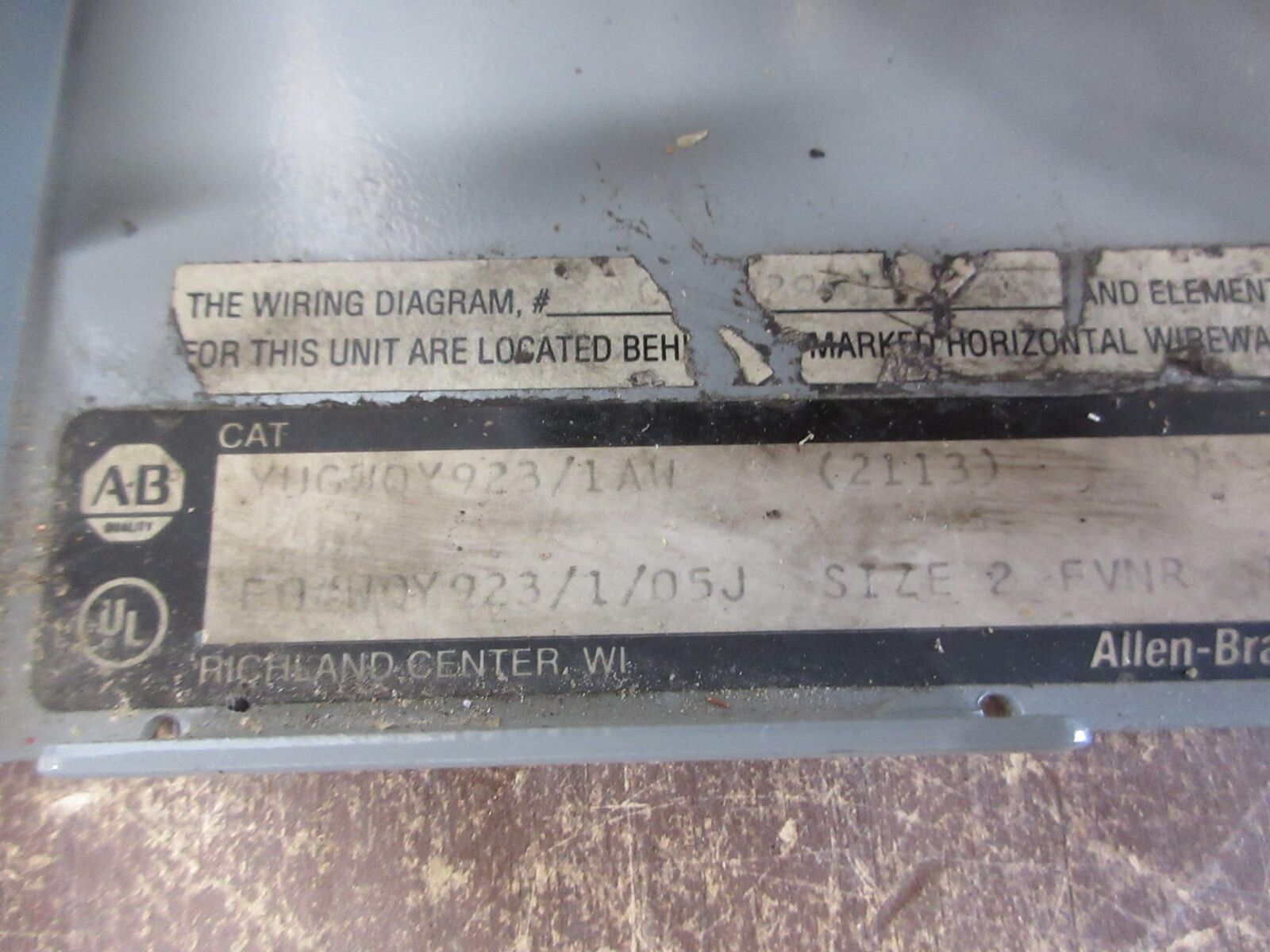 Allen-Bradley Size 2 MCC Bucket YUGWQY923/1AW 480V 3Ph 60Hz 120V Coil w/ Door