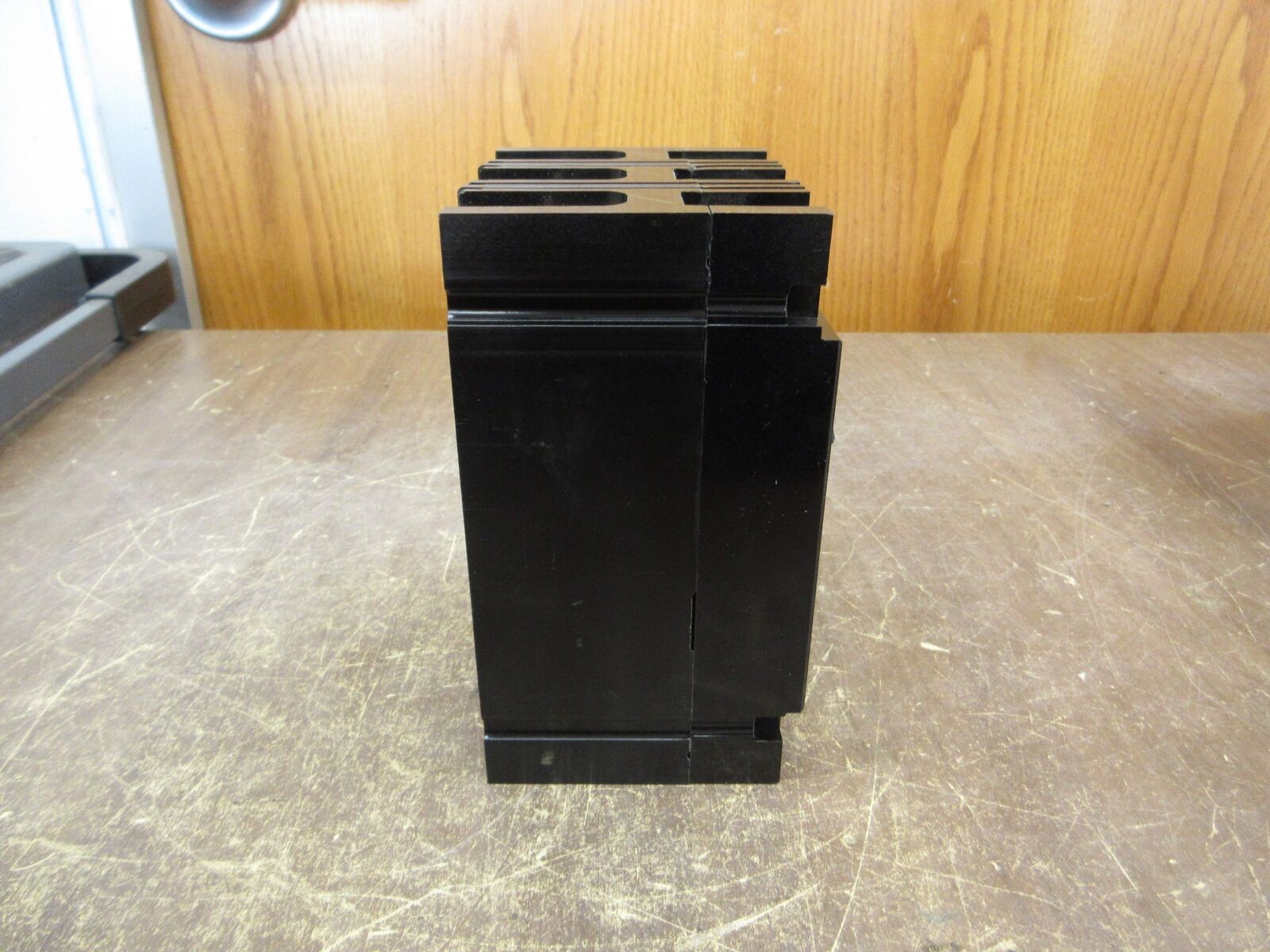 Westinghouse AB De-Ion Circuit Breaker FB3030L 30A 600V 3P New Surplus