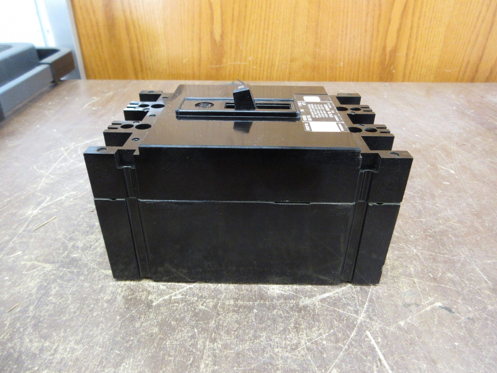 Westinghouse AB De-Ion Circuit Breaker FB3020L 20A 600V 3P New Surplus