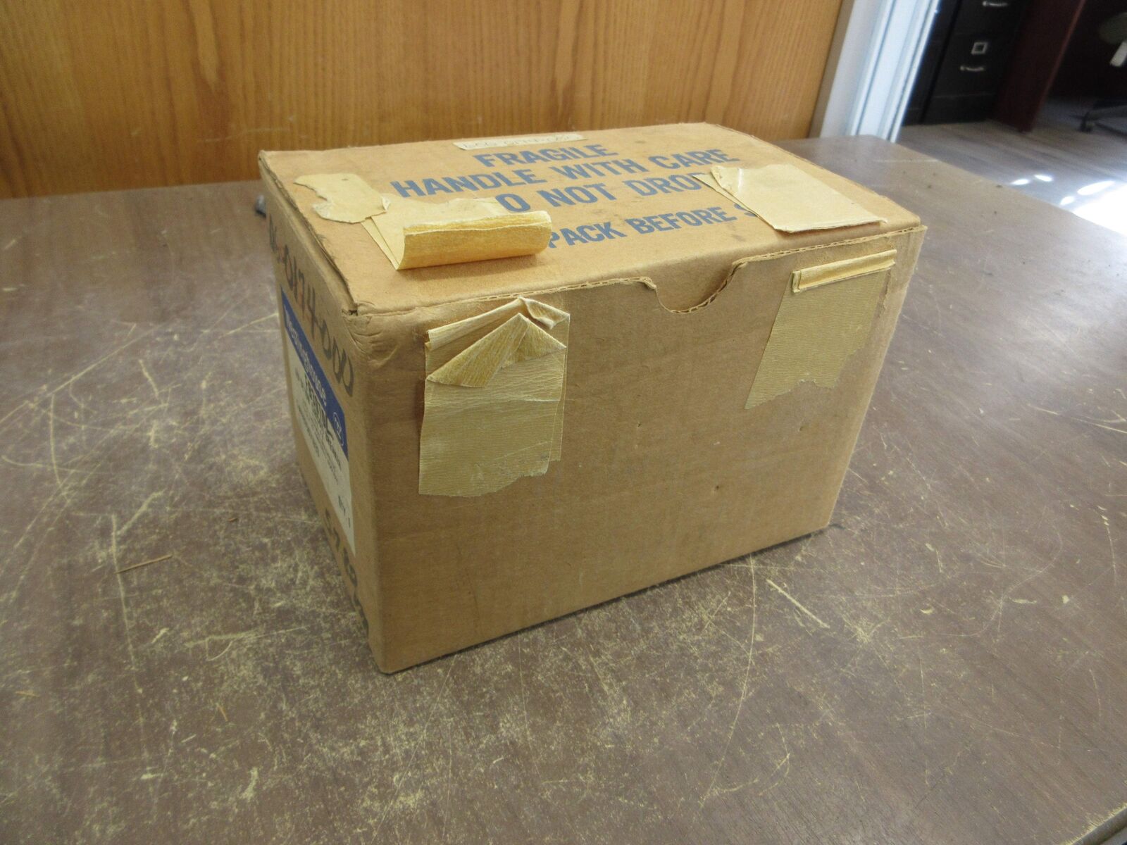 Westinghouse AB DE Ion Circuit Breaker FB3010 10A 600V 3P New Surplus