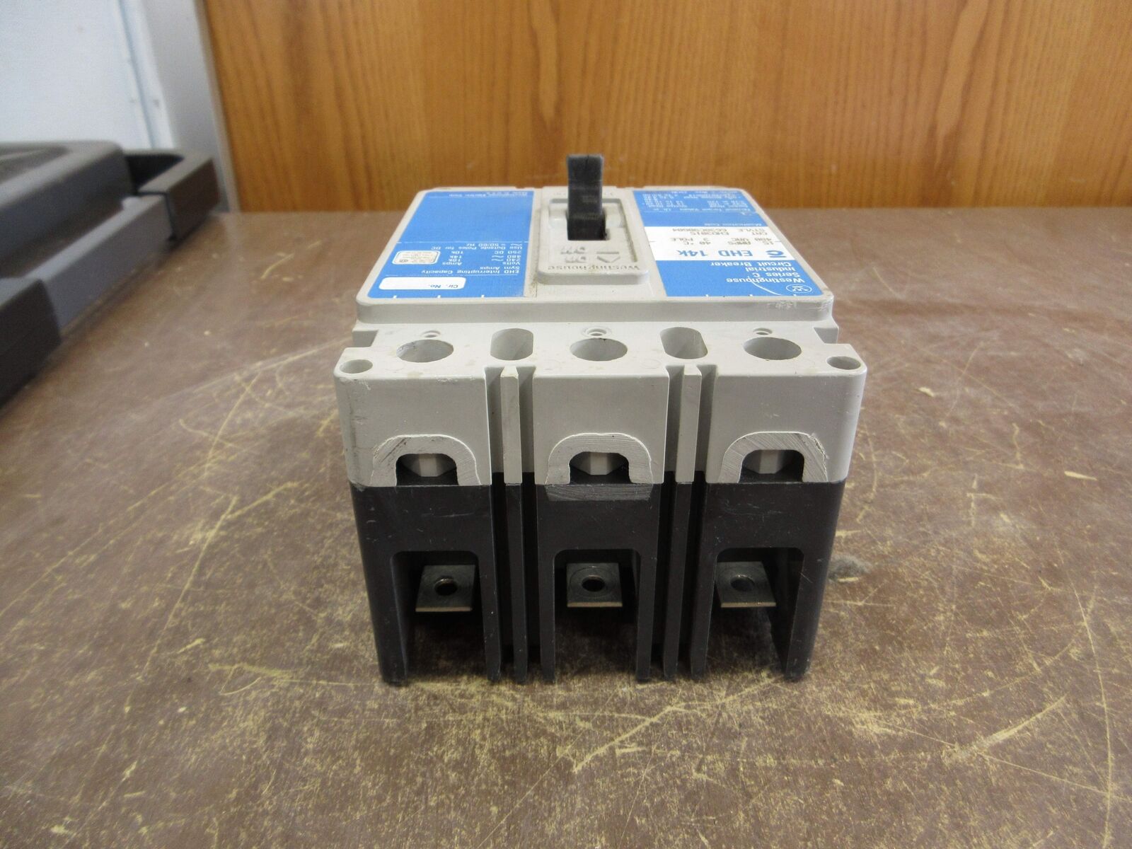 Westinghouse Circuit Breaker EHD3015 15A 480V 3P Used