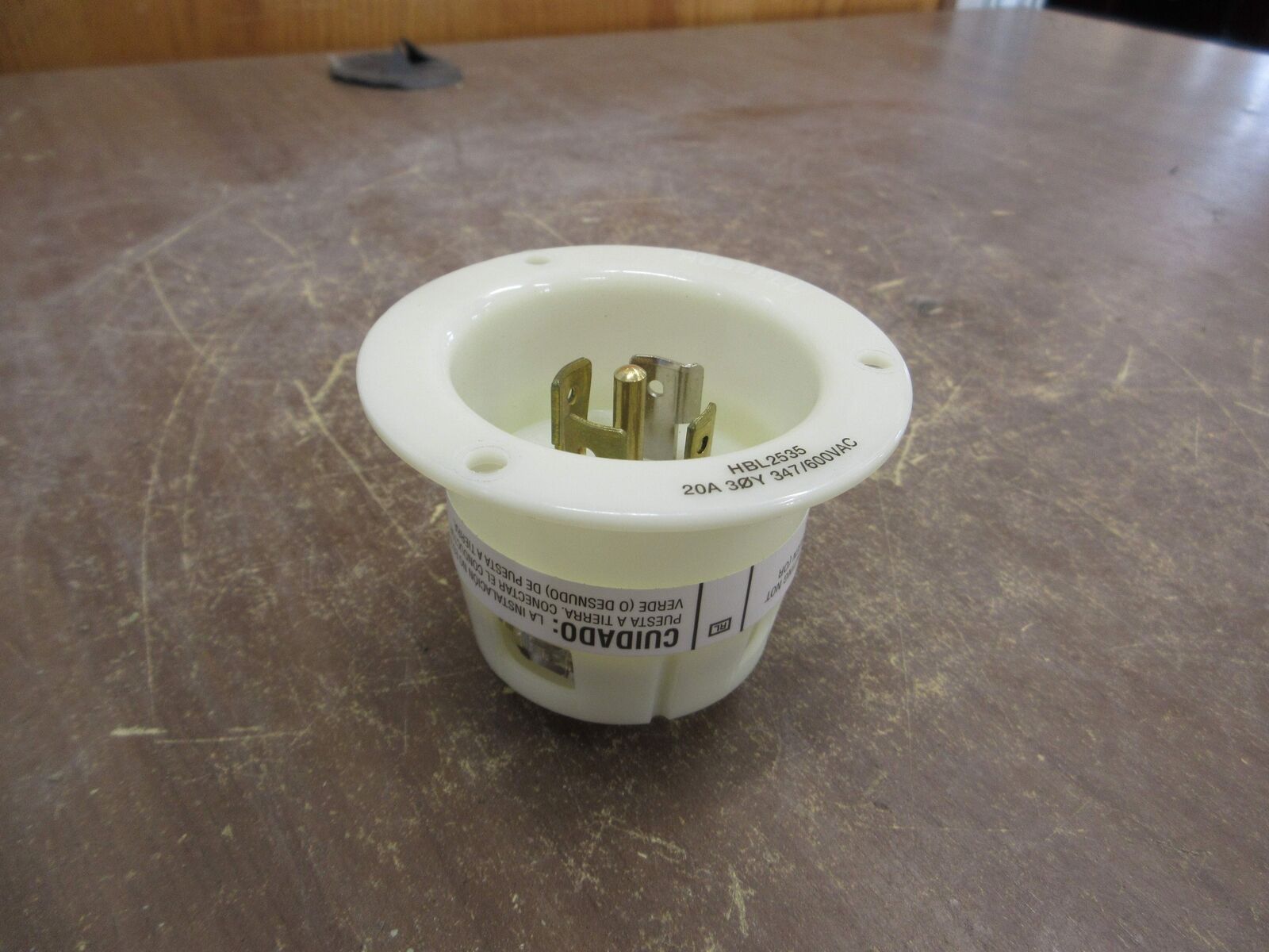 Hubbell Twist-Lock Flanged Inlet HBL2535 20A 600V 3Ph 4P 5W New Surplus