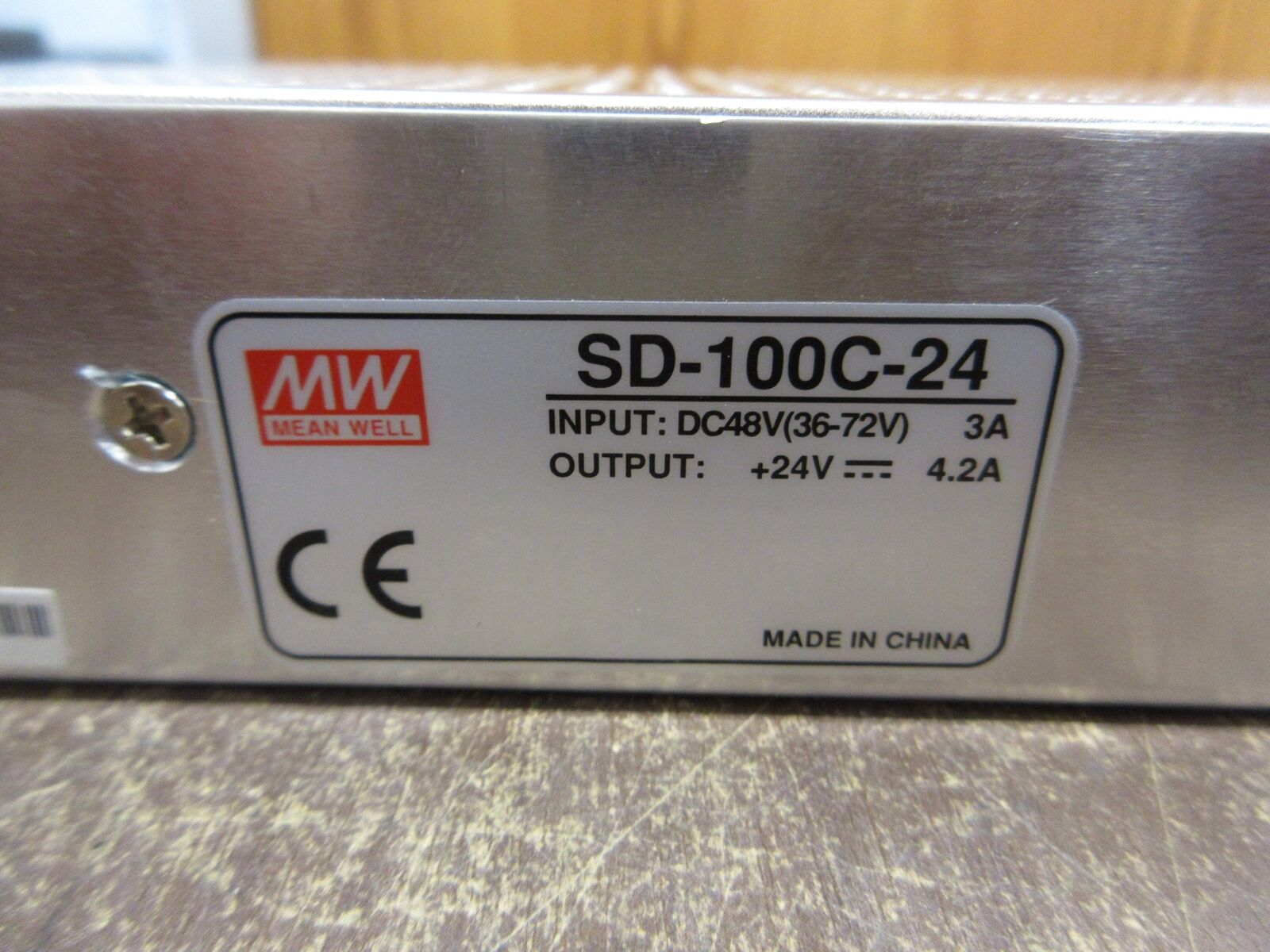 Mean Well DC-DC Converter SD-100C-24 Input: 48VDC 3A Output: 24VDC 4.2A
