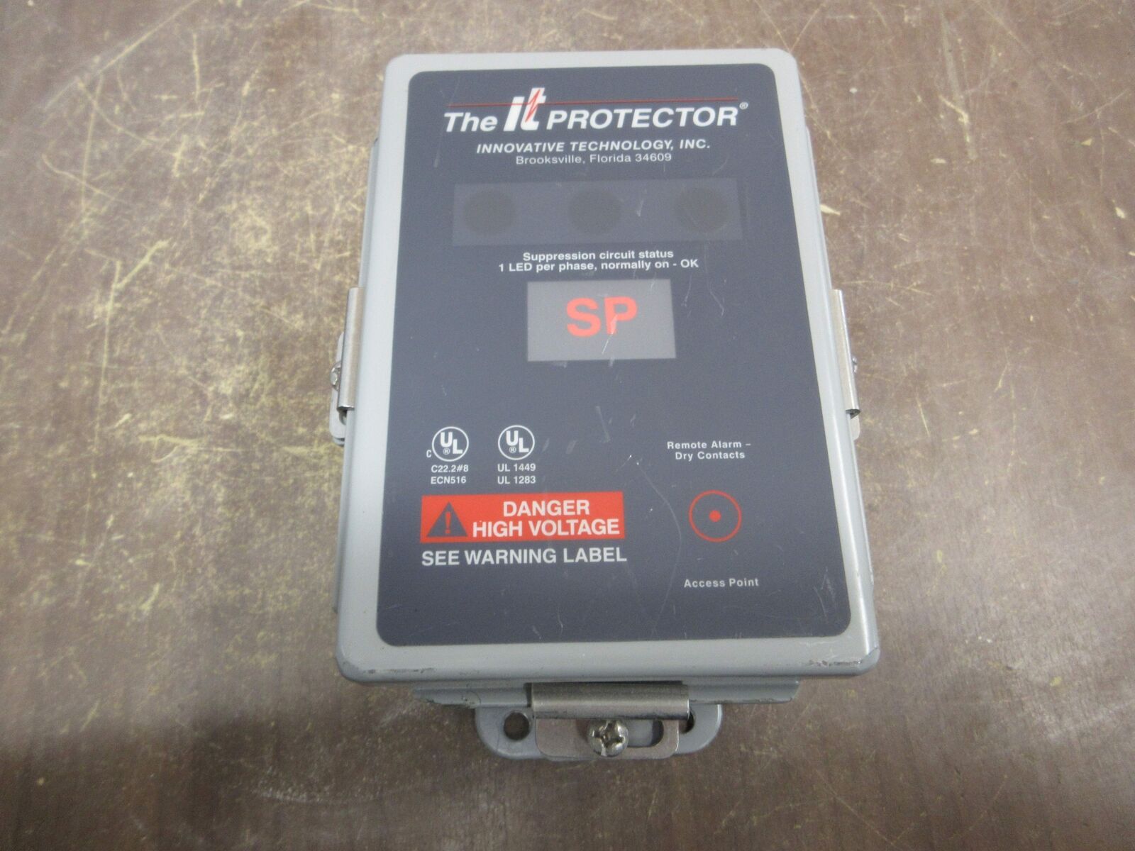 Innovative Technology, Inc. Surge Suppressor SP-3Y 120/208A-C 120/208V 50/60Hz