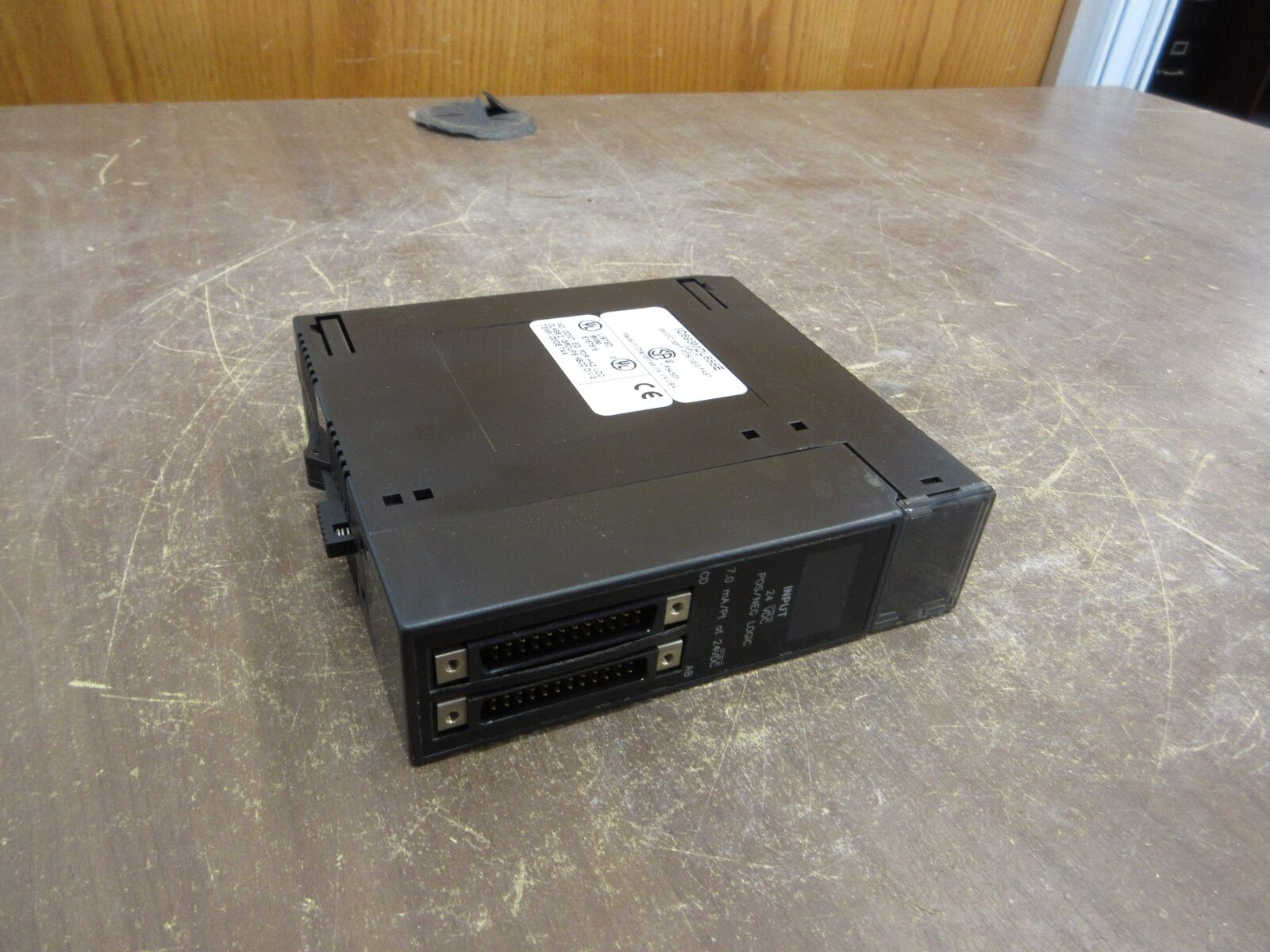 GE Fanuc Input Module IC693MDL655E 24VDC 32PT POS/NEG Fast Used