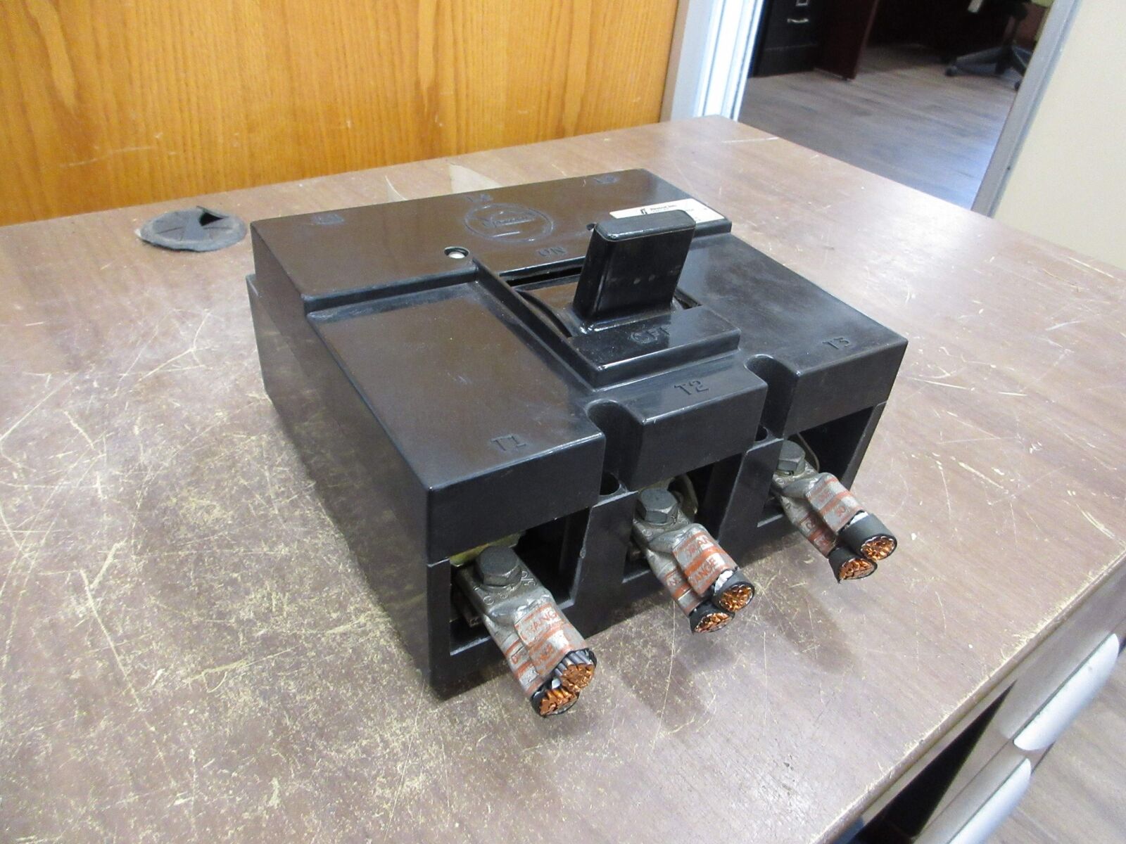 Firetrol Firepump Breaker FTA-806 600A 600V Used