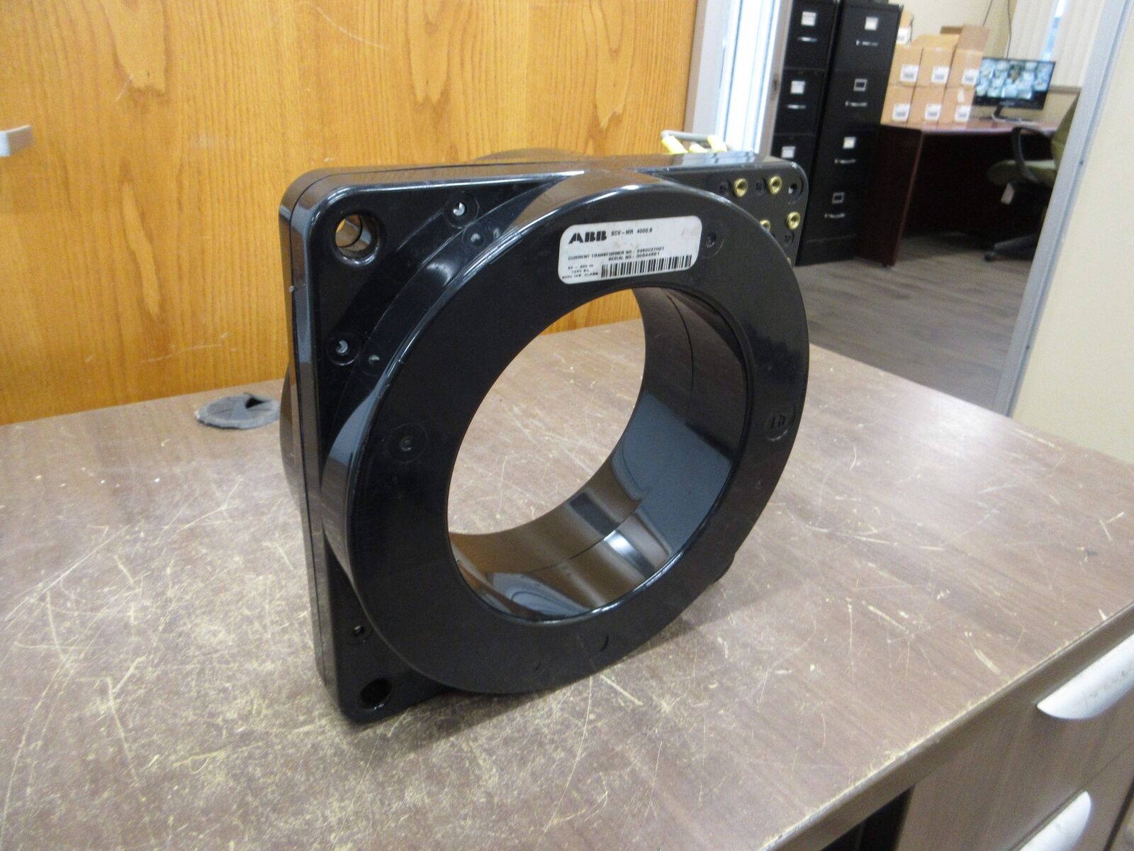 ABB SCV-MR Current Transformer 6350C27H01 Ratio 4000:5A 600V 50-400Hz Used