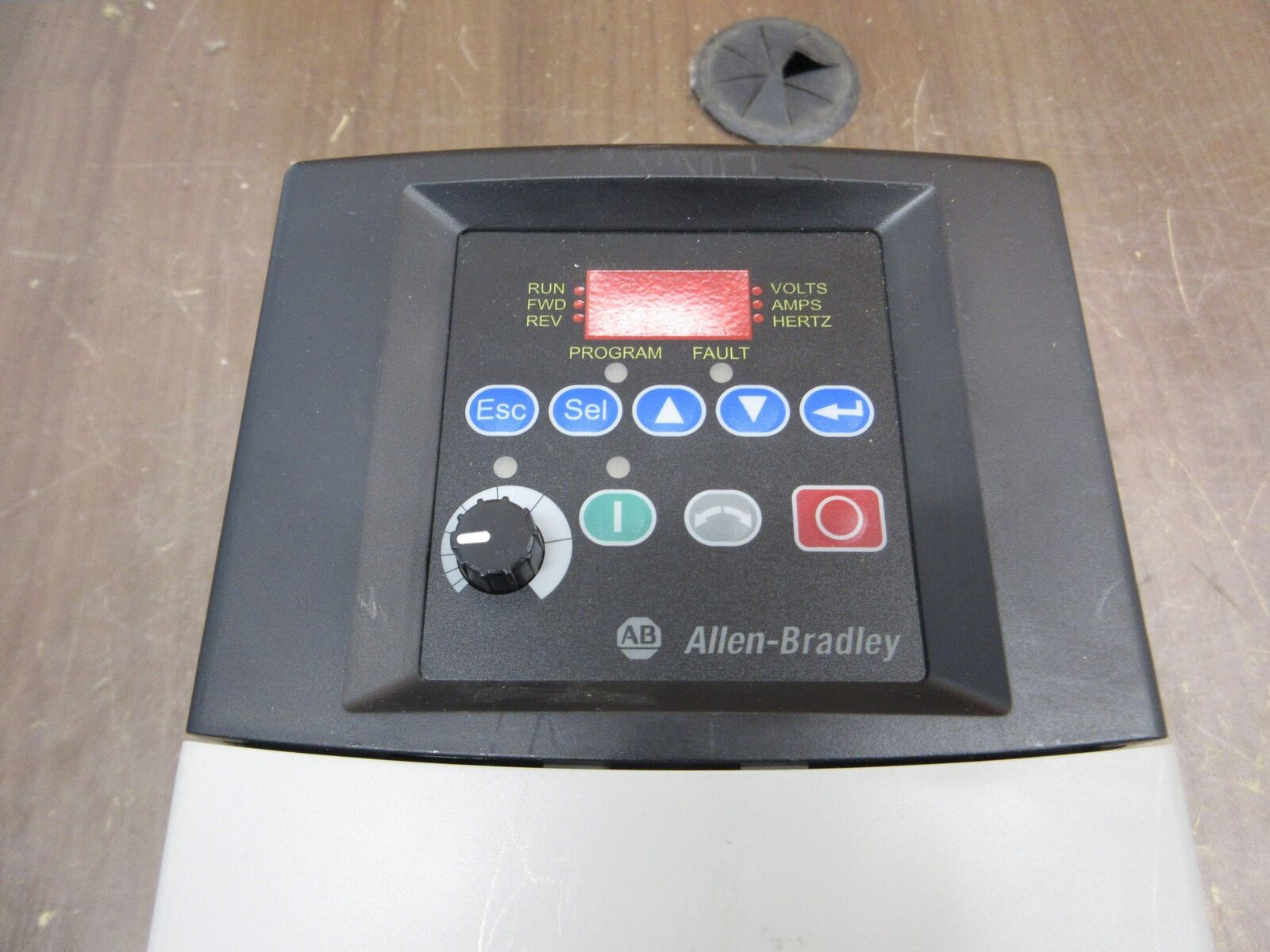 Allen-Bradley PowerFlex 40 AC Drive 22B-D012N104 7.5HP 3Ph Used