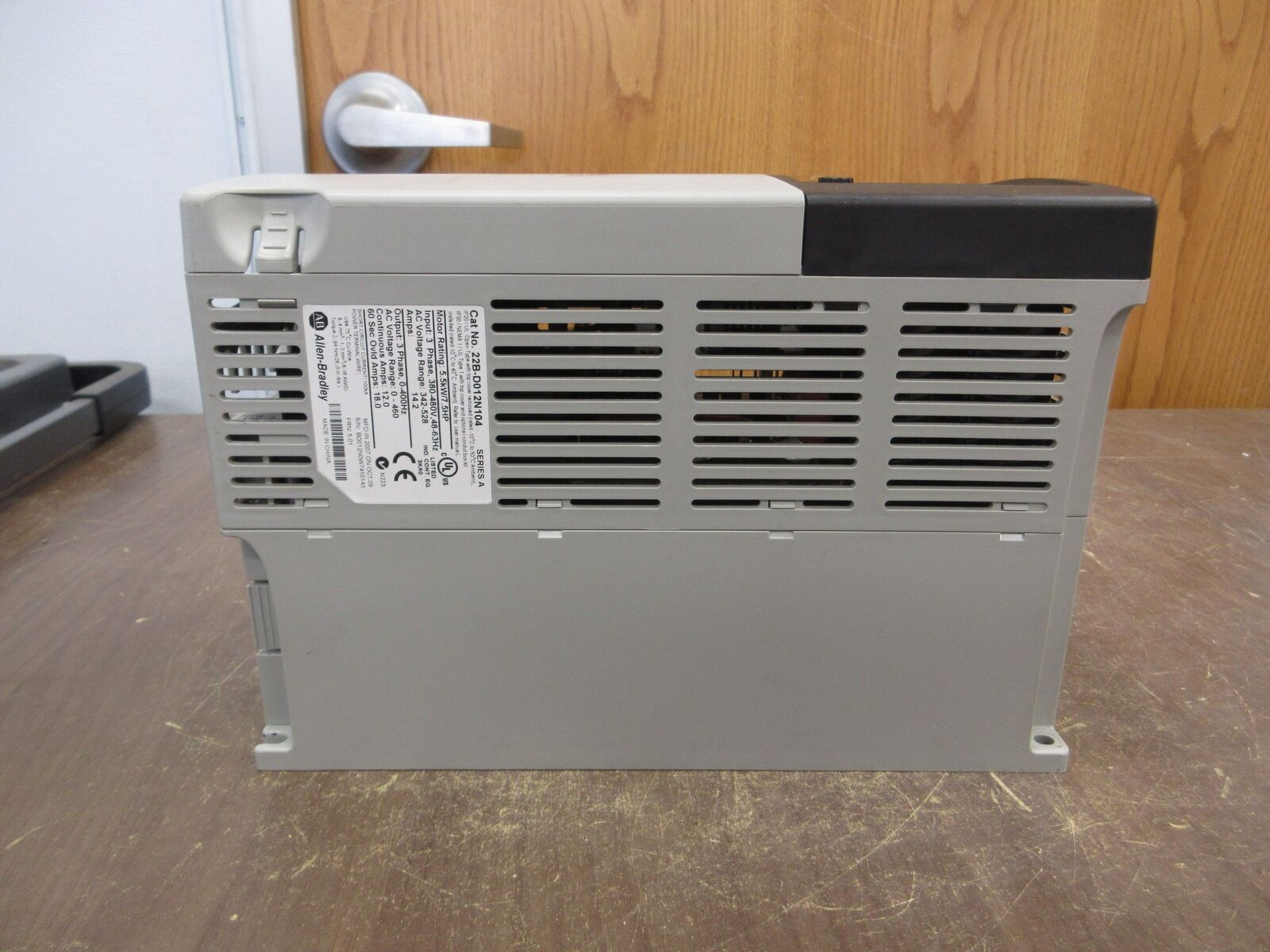 Allen-Bradley PowerFlex 40 AC Drive 22B-D012N104 7.5HP 3Ph Used