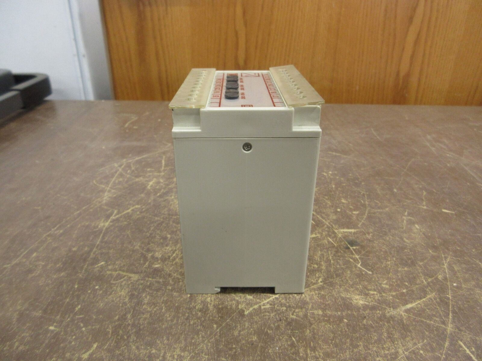Multitek Voltage Transducer M100-VLS Input: 0-600VAC Output: 4-20mA Used