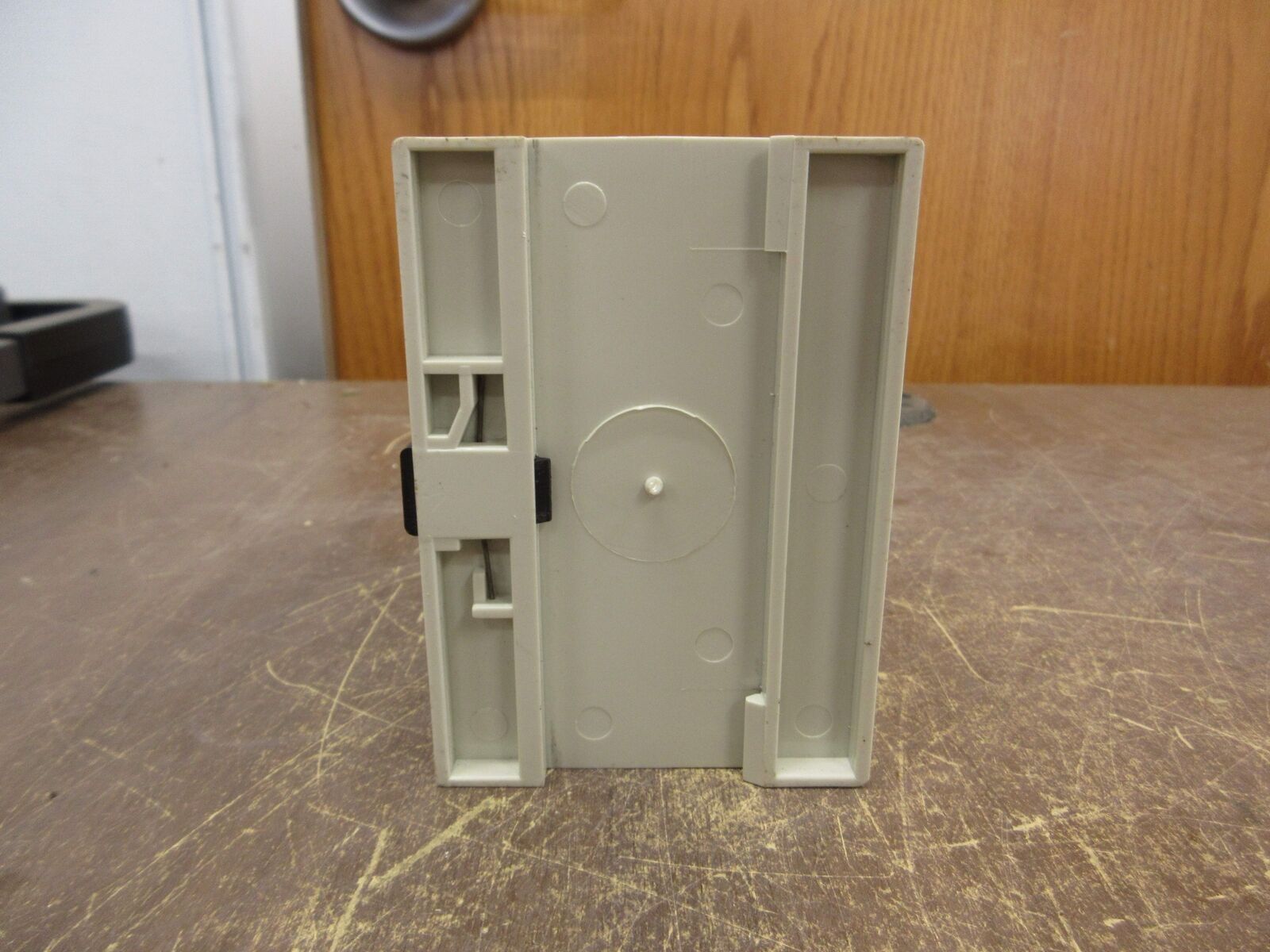 Multitek Watt Transducer M100WA5 Input: 277V Output: 4-20mA Used