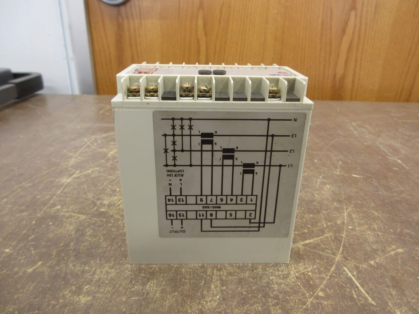 Multitek Watt Transducer M100WA5 Input: 277V Output: 4-20mA Used