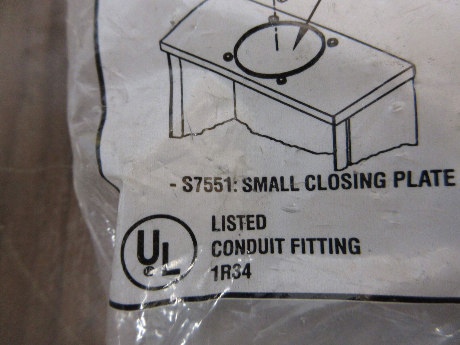 Milbank Closing Plate S7551 *No Box* *Lot of 2* New Surplus