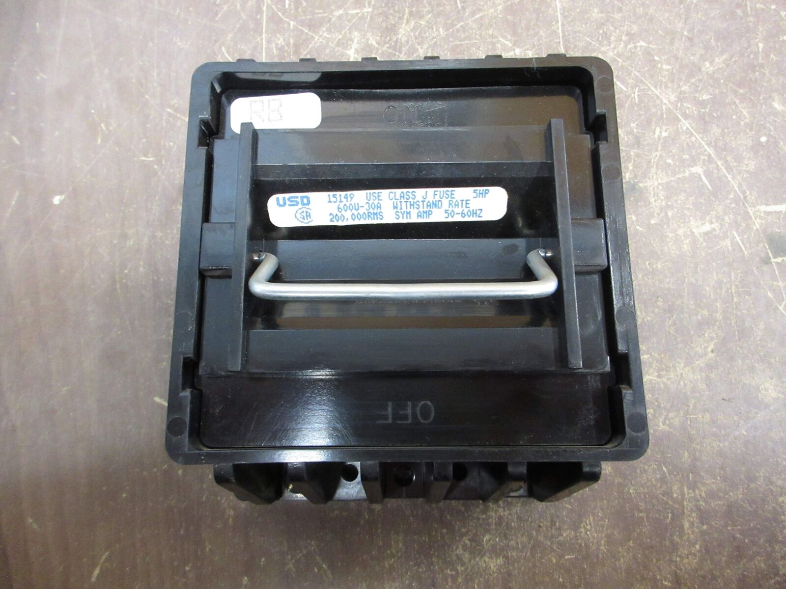 USD Fuse Pullout Switch 15149 30A 600V 2P w/ (2) 15A Fuses Used