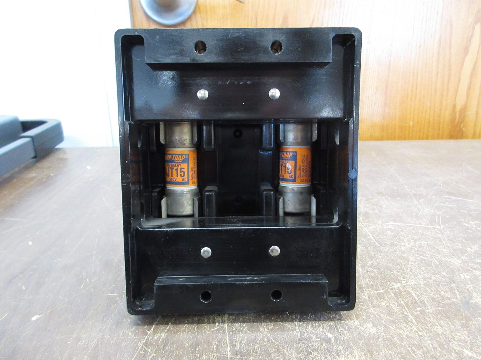 USD Fuse Pullout Switch 15149 30A 600V 2P w/ (2) 15A Fuses Used