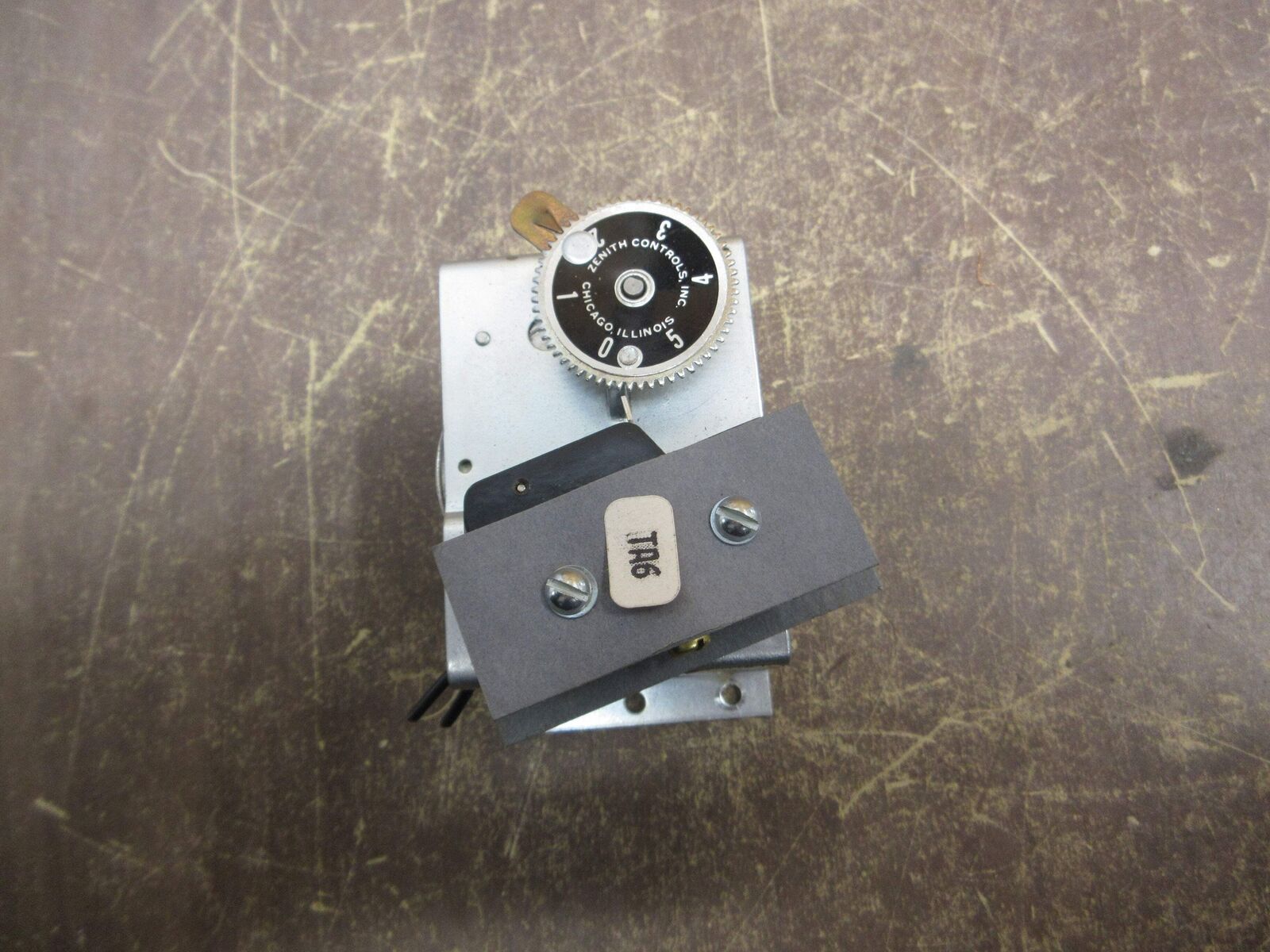 Zenith Timer FR-15ST 15A 120V 60Hz Used