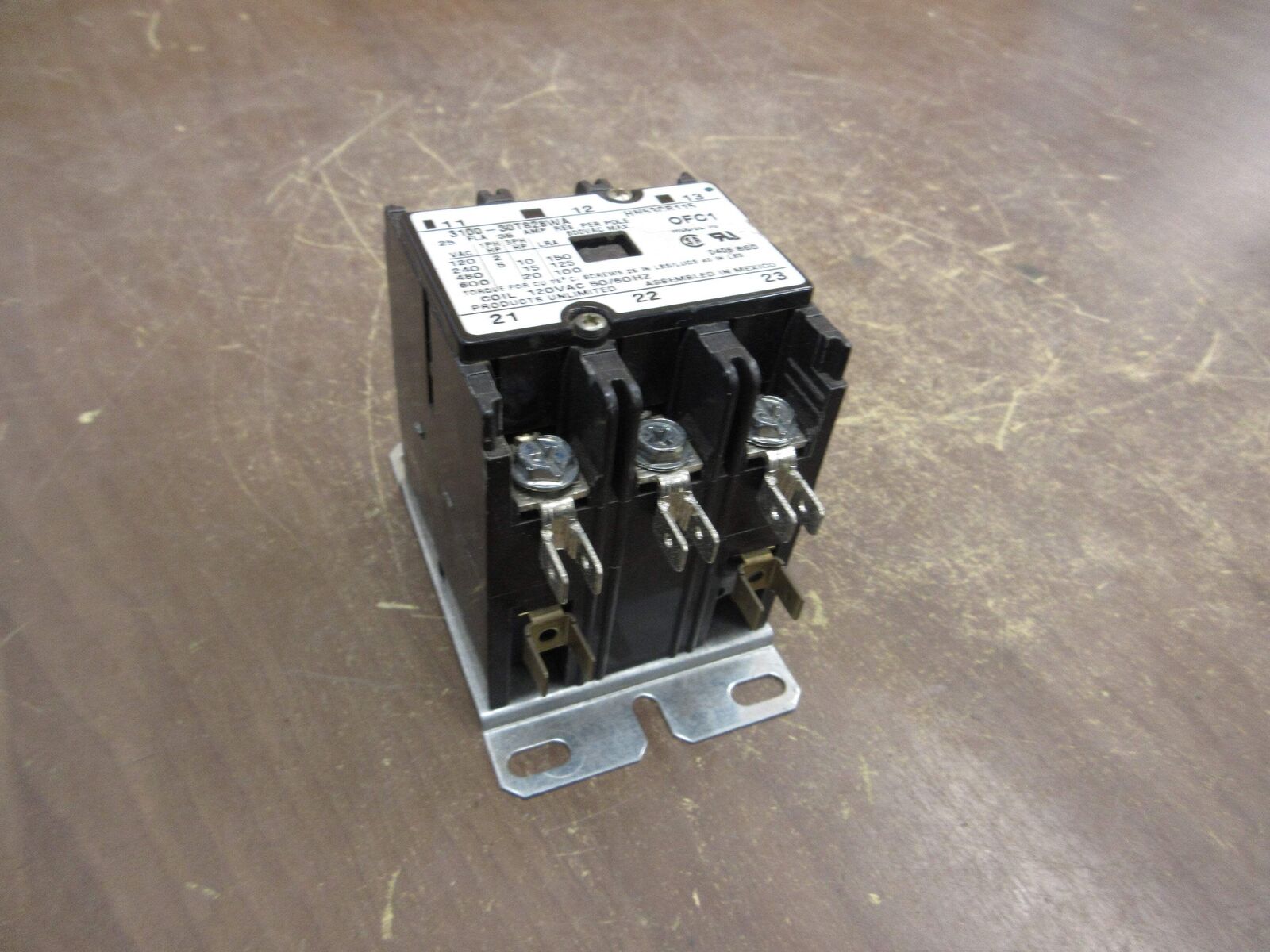 Products Unlimited Contactor 3100-30T828WA 120V Coil 25A 600V Used