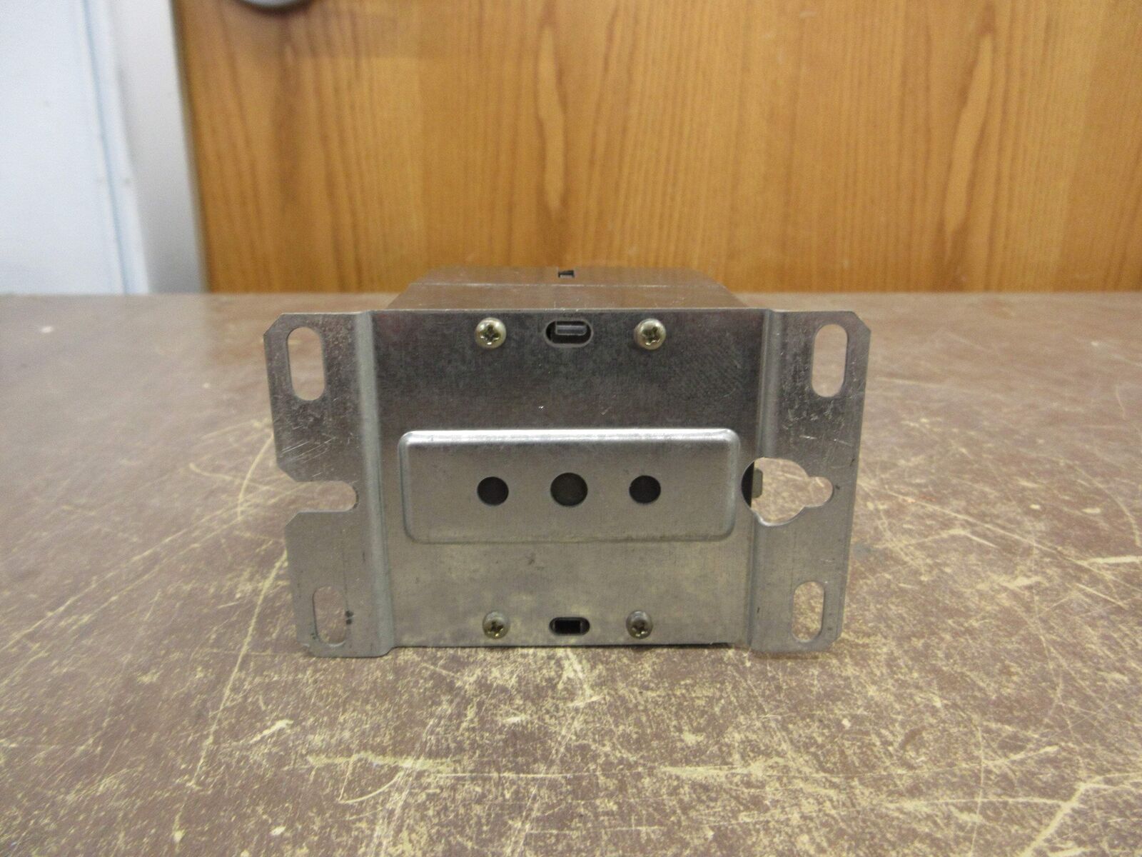 Products Unlimited Contactor 3100-30T828WA 120V Coil 25A 600V Used