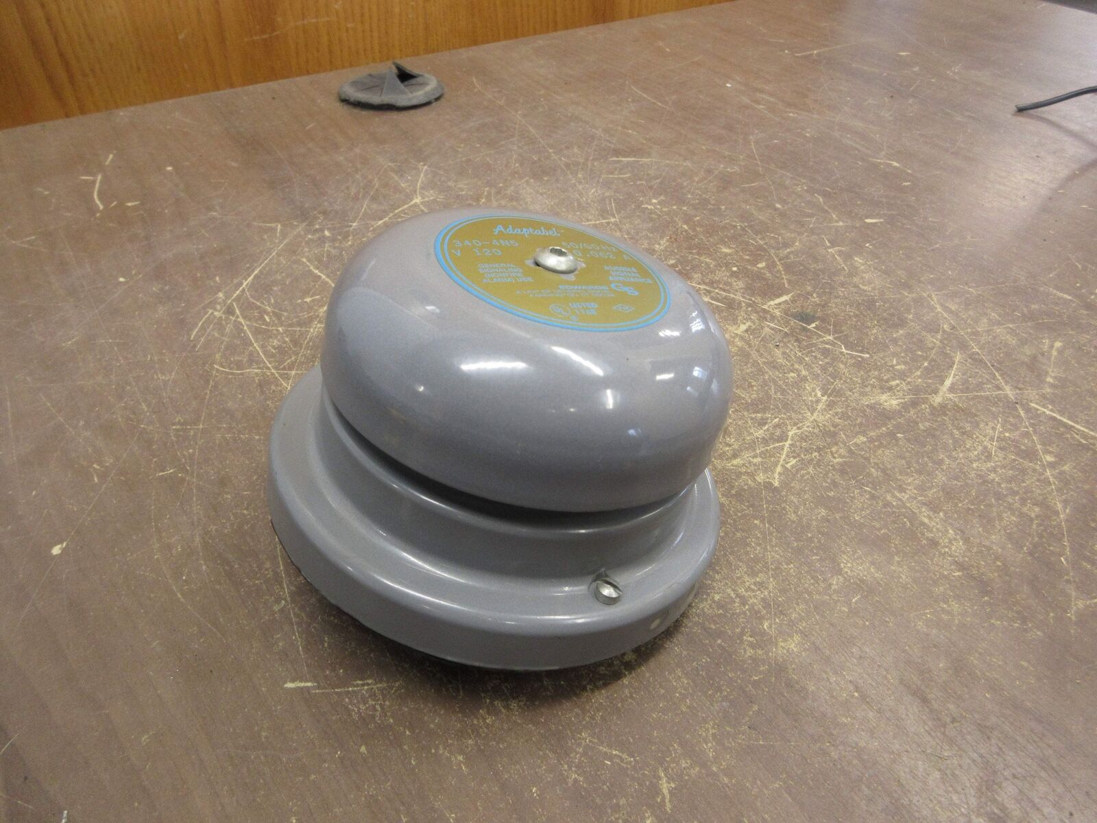 Edwards Adaptabel Audible Signal Appliance 340-4N5 120V 50/60Hz 0.062A Used