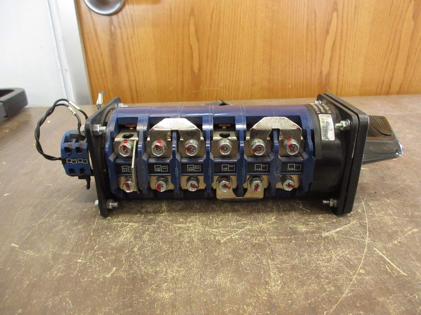 BMTE Rotary Cam Switch 3LBB-115 24A 415V Normal/Bypass/Test/Maint Used