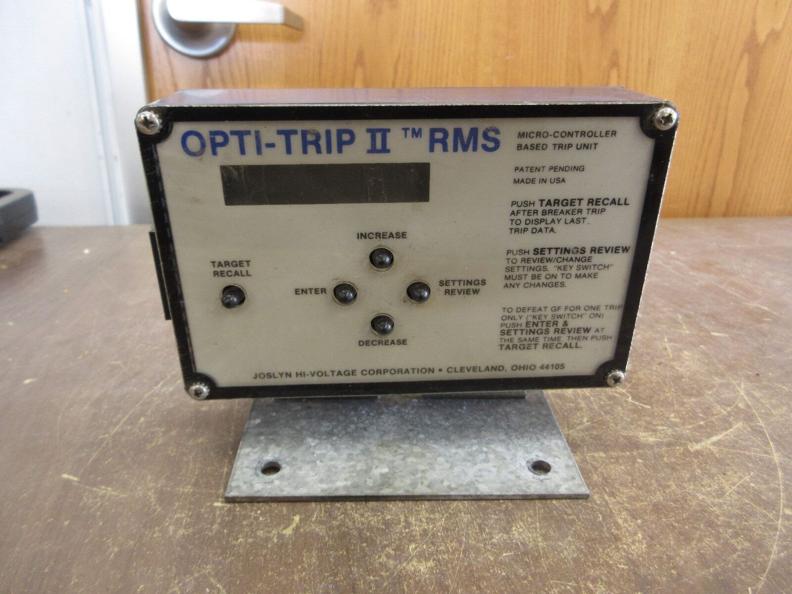 Joslyn Opti-Trip II RMS Micro-Controller Based Trip Unit Used