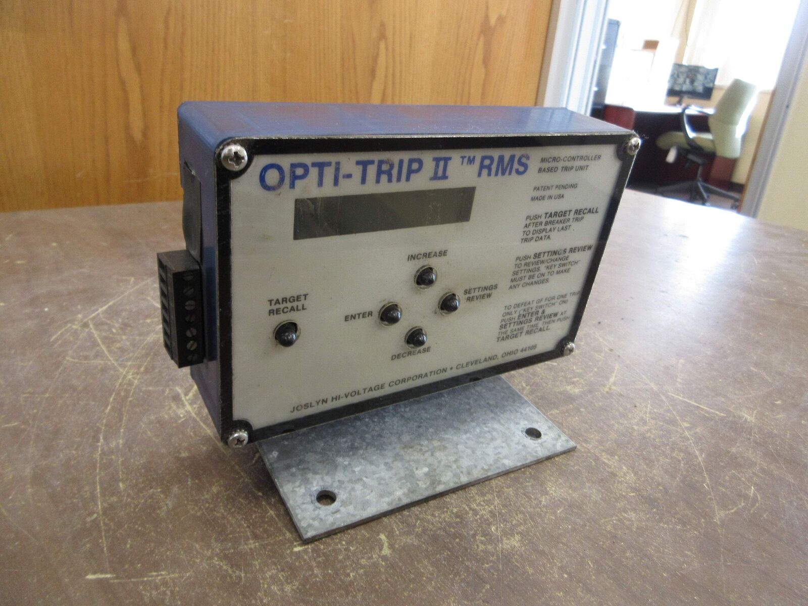 Rms Controllers Joslyn Opti-Trip II RMS Micro-Controller Based Trip Unit Used
