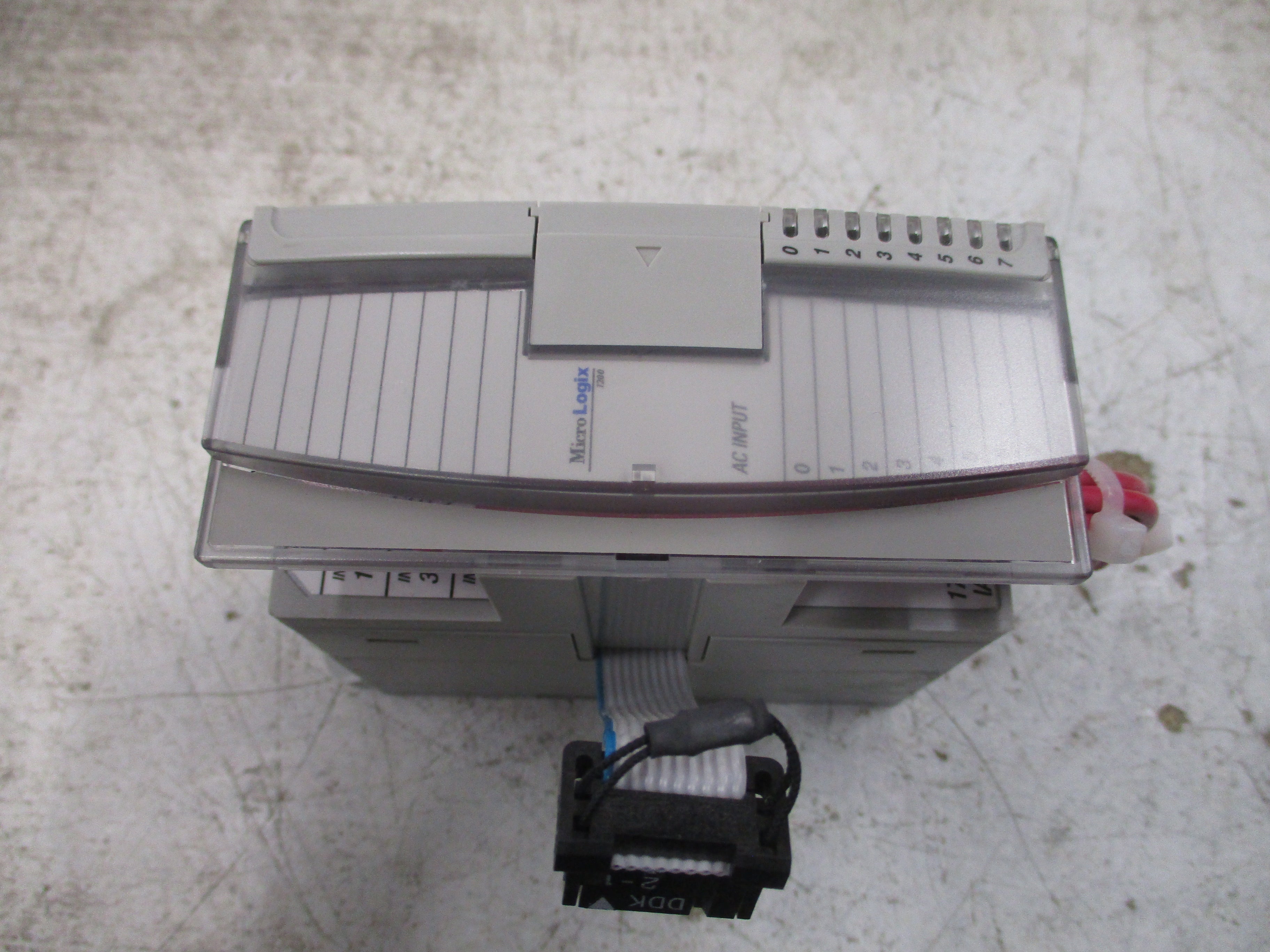 Allen-Bradley MicroLogix 1200 Input Module 1762-IA8 Ser. A Rev. A 8PT 120VAC