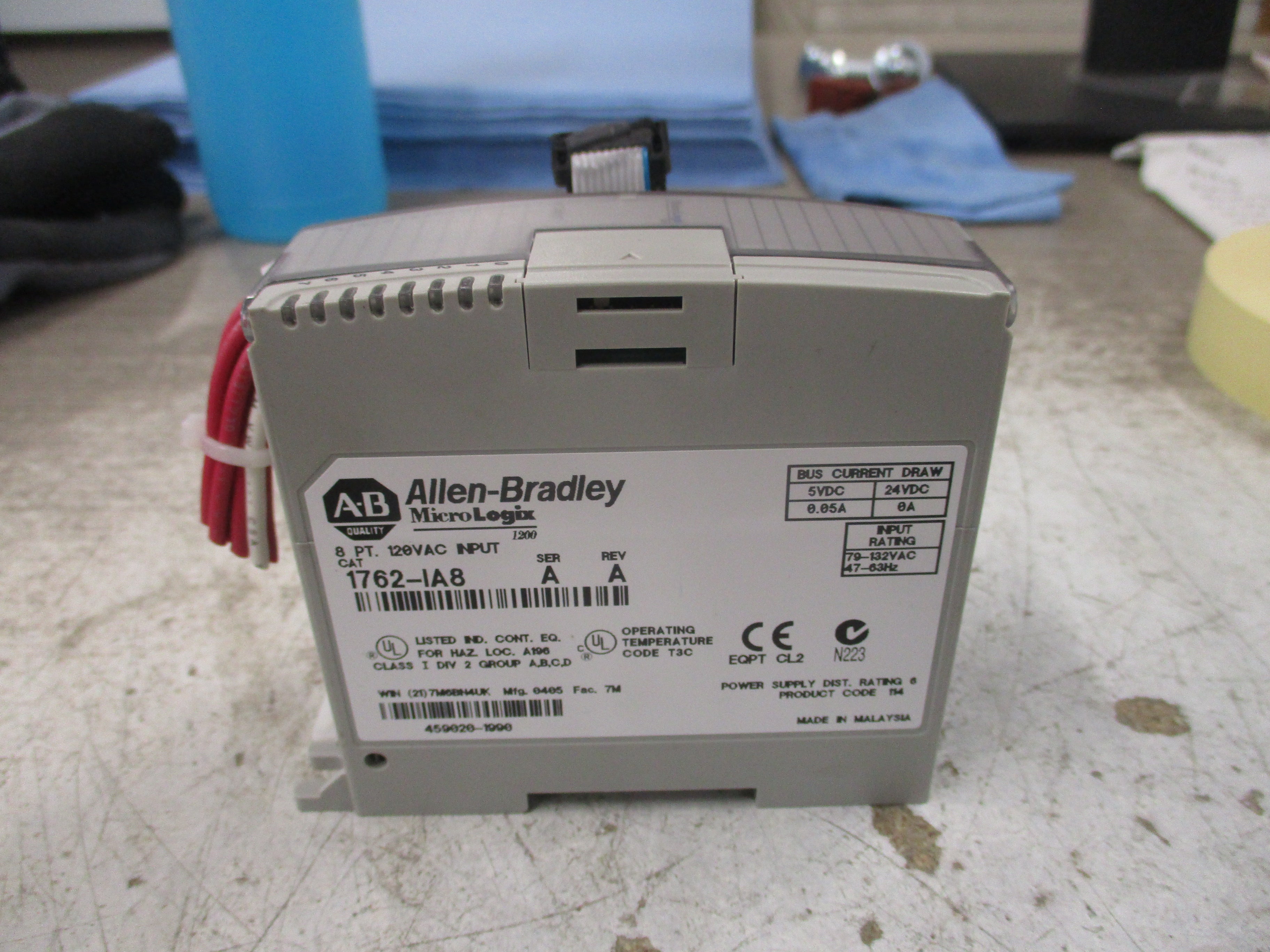 Allen-Bradley MicroLogix 1200 Input Module 1762-IA8 Ser. A Rev. A 8PT 120VAC