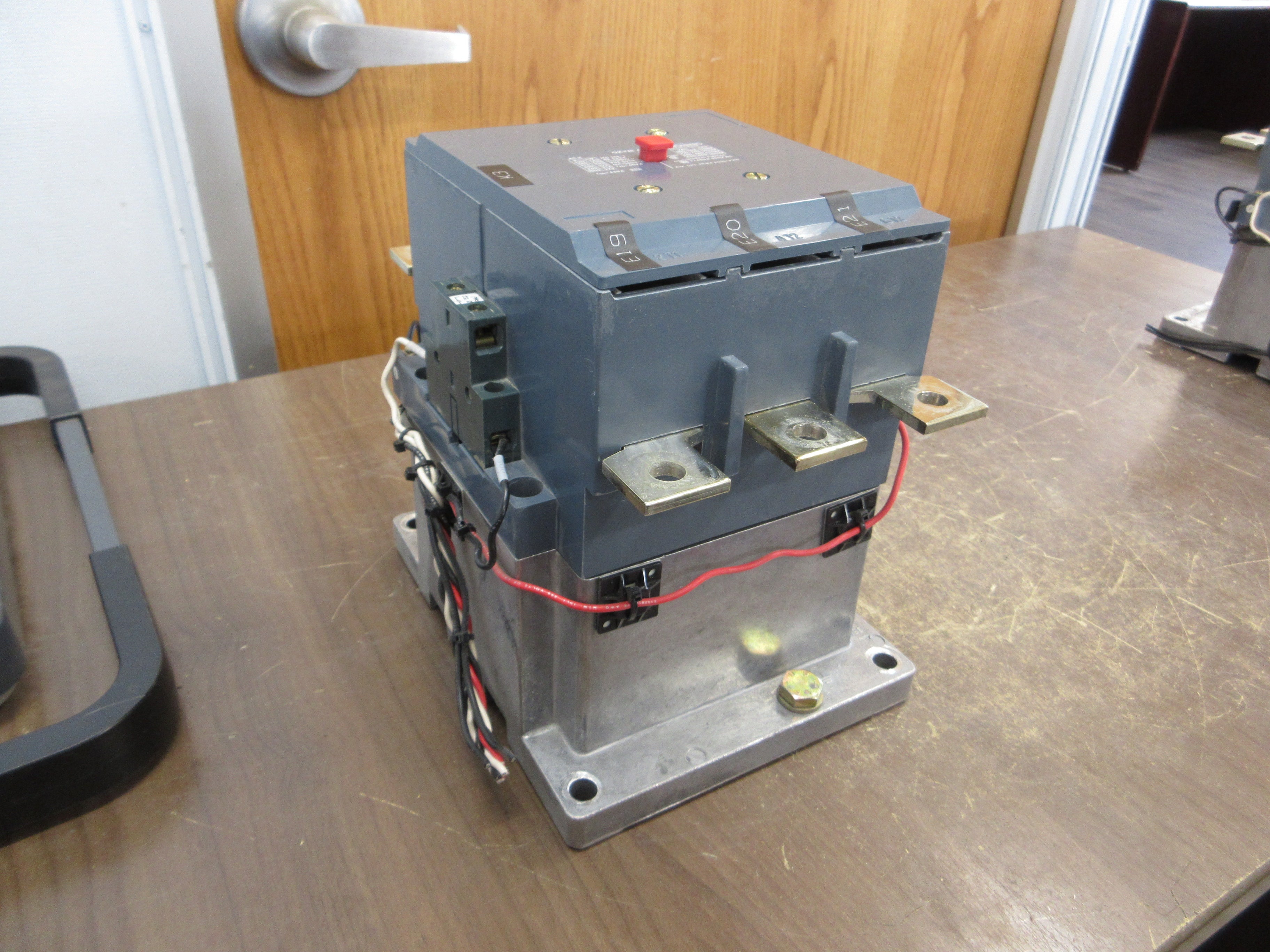 Stromberg Size 6 Contactor OKYM 6G21 125V Coil Used