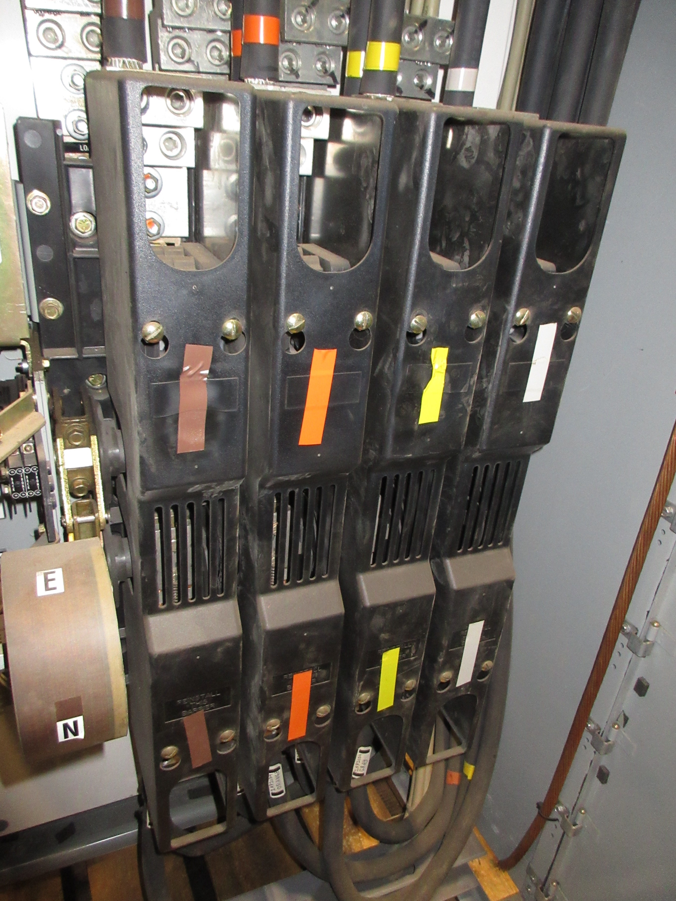 Asco 7000 Series Non-Automatic Transfer Switch H07MTSB308000000 800A 3P Used