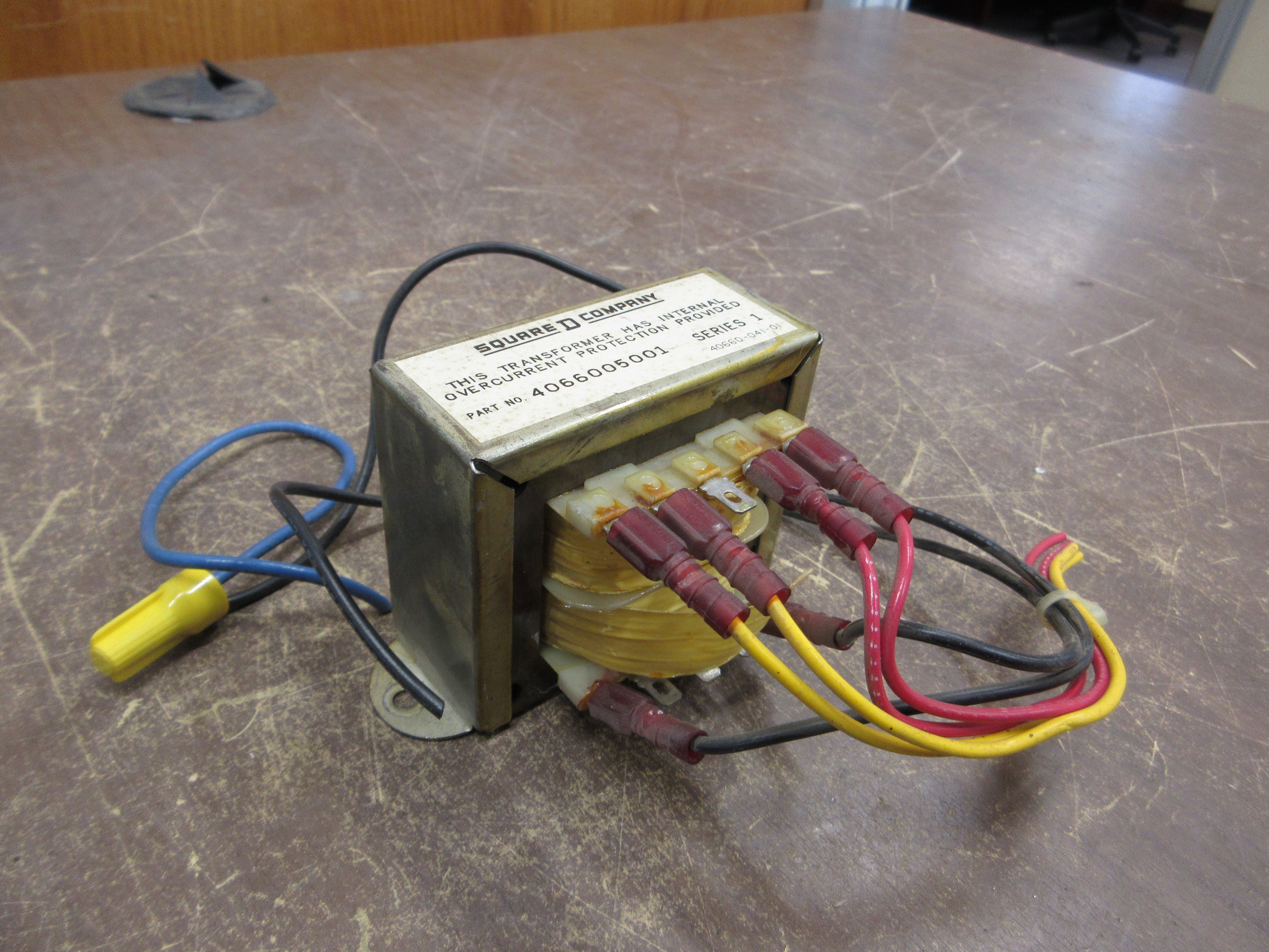 Square D Transformer 4066005001 Ser. 1 Used
