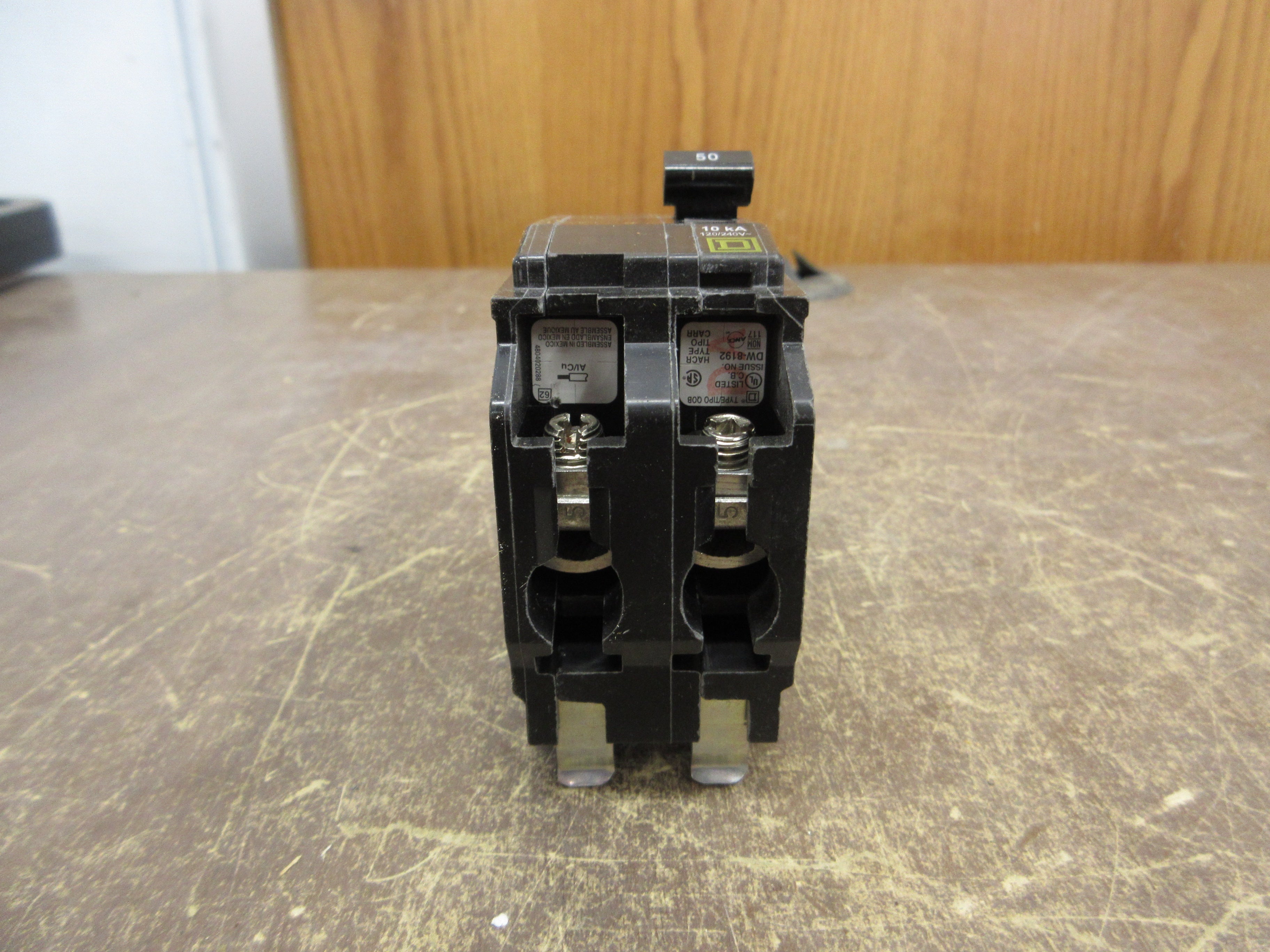 Square D Bolt-On Circuit Breaker QOB250 50A 120/240V 2P Used