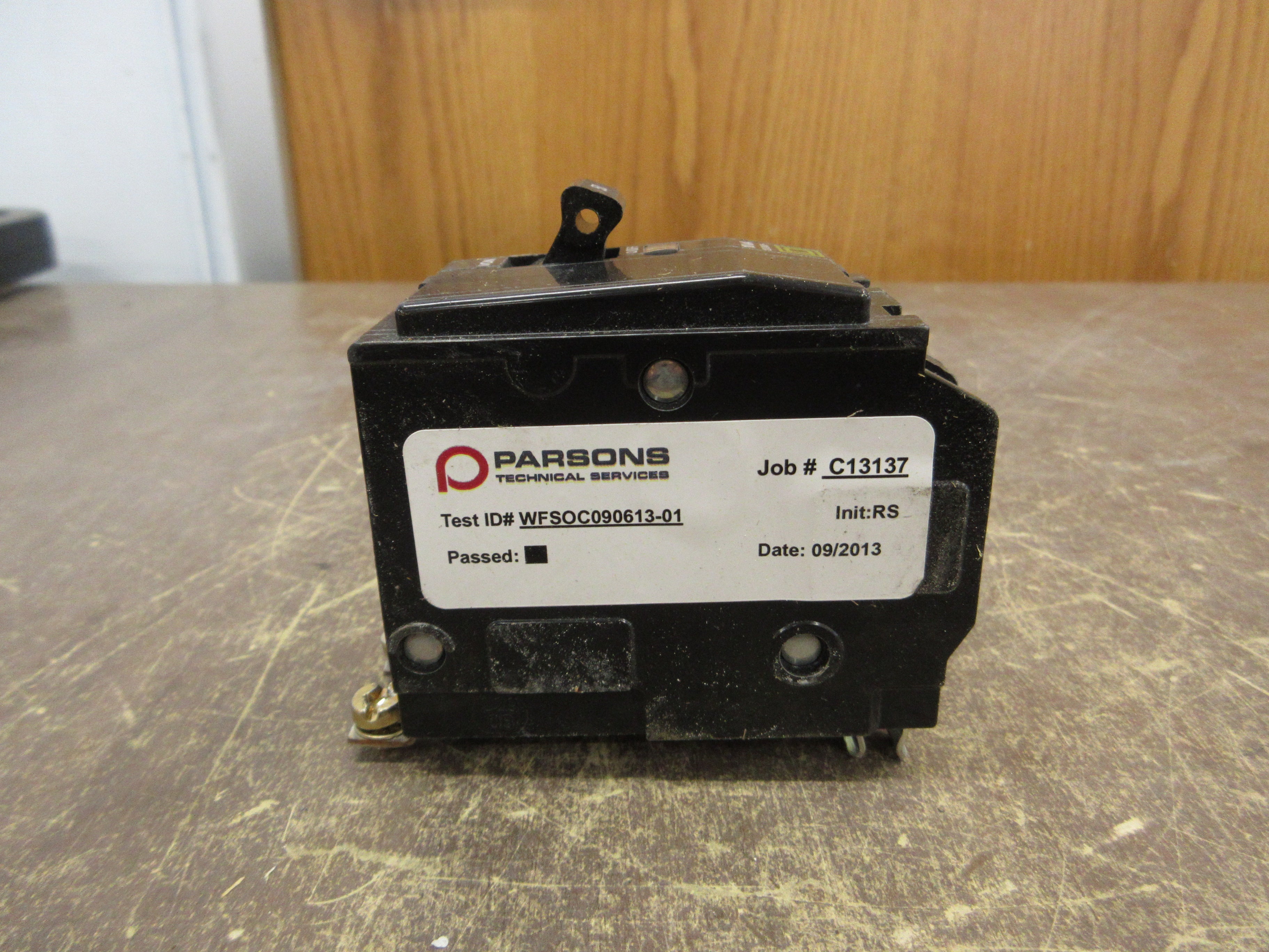 Square D Bolt-On Circuit Breaker QOB250 50A 120/240V 2P Used