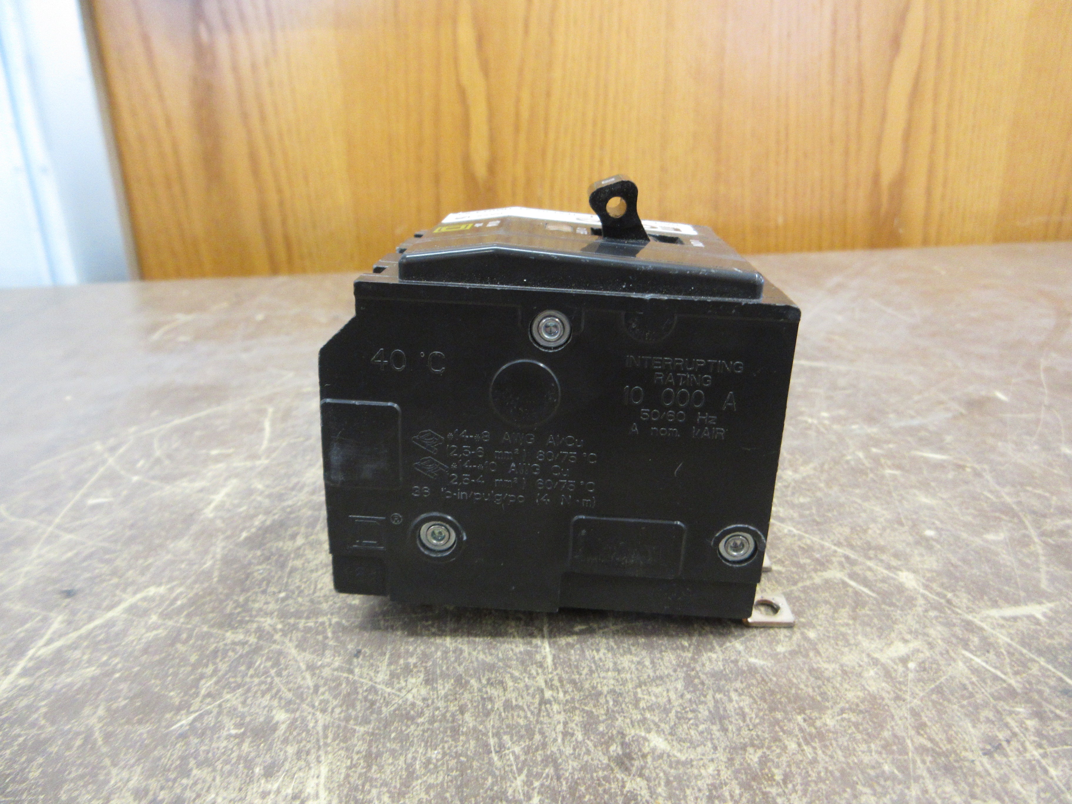 Square D Circuit Breaker QOB320 20A 240V 3P *Missing (3) Terminal Screws* Used