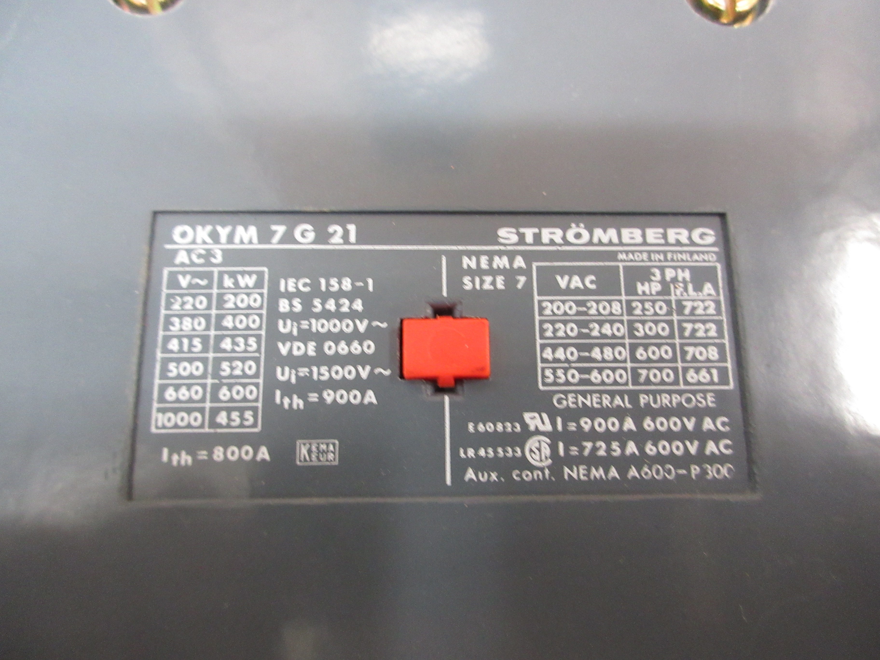 Stromberg Size 7 Contactor OKYM 7 G 21 125V Coil (2) Terminal Covers Used