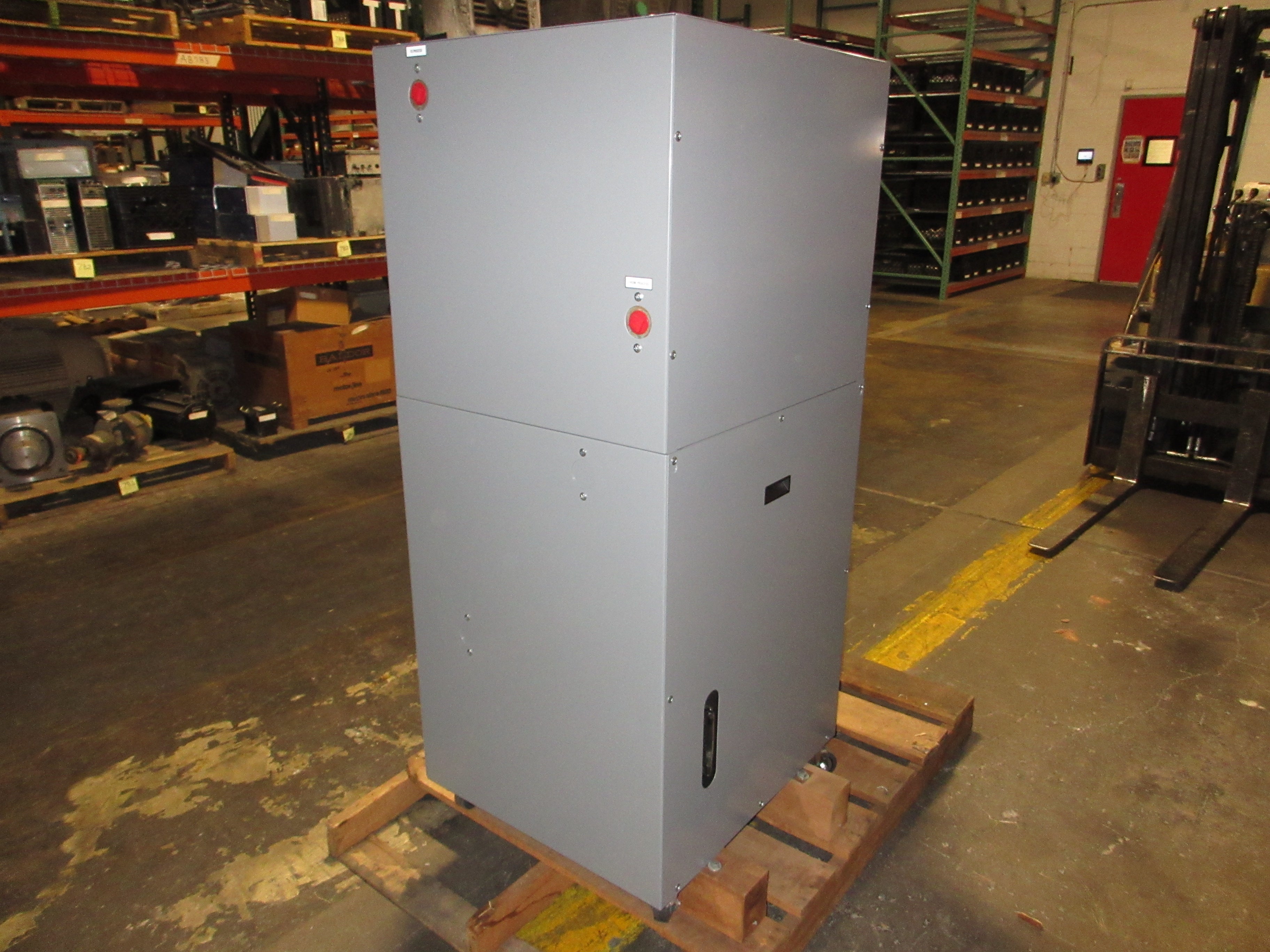Mokon Water Temperature Control Unit 311513 3kW 460V 3Ph 60Hz 15A 200°F Max Used